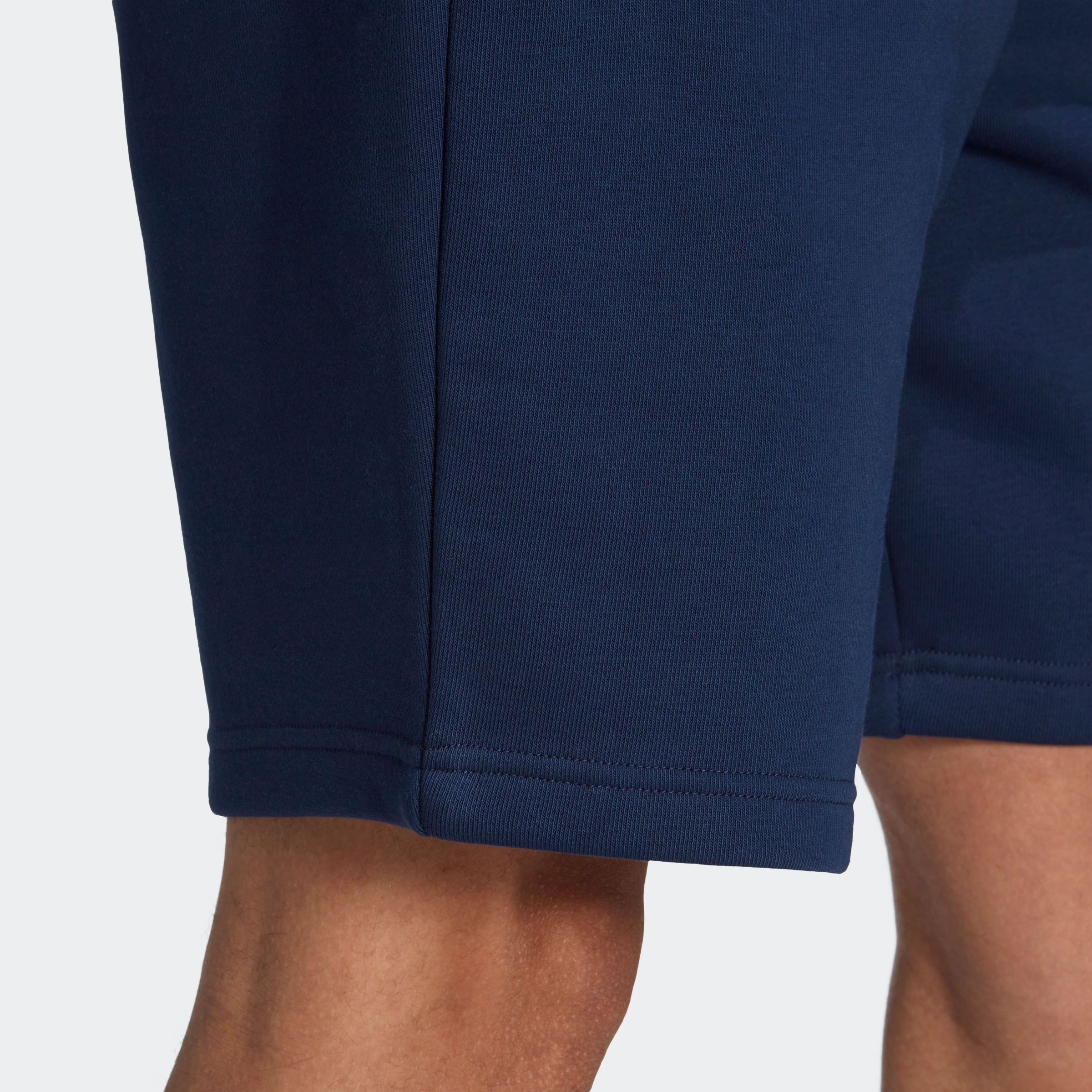 adidas Originals Shorts »TREFOIL ESSENTIALS«, (1 tlg.) online bestellen |  Jelmoli-Versand