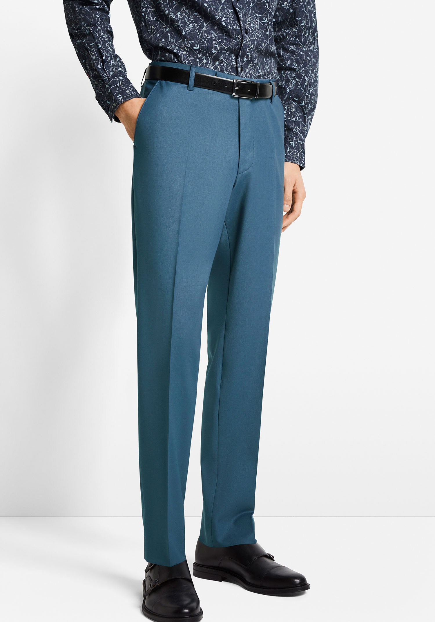 Cinque Bügelfaltenhose »CIMONOPOLI-H« mit Logoprägung