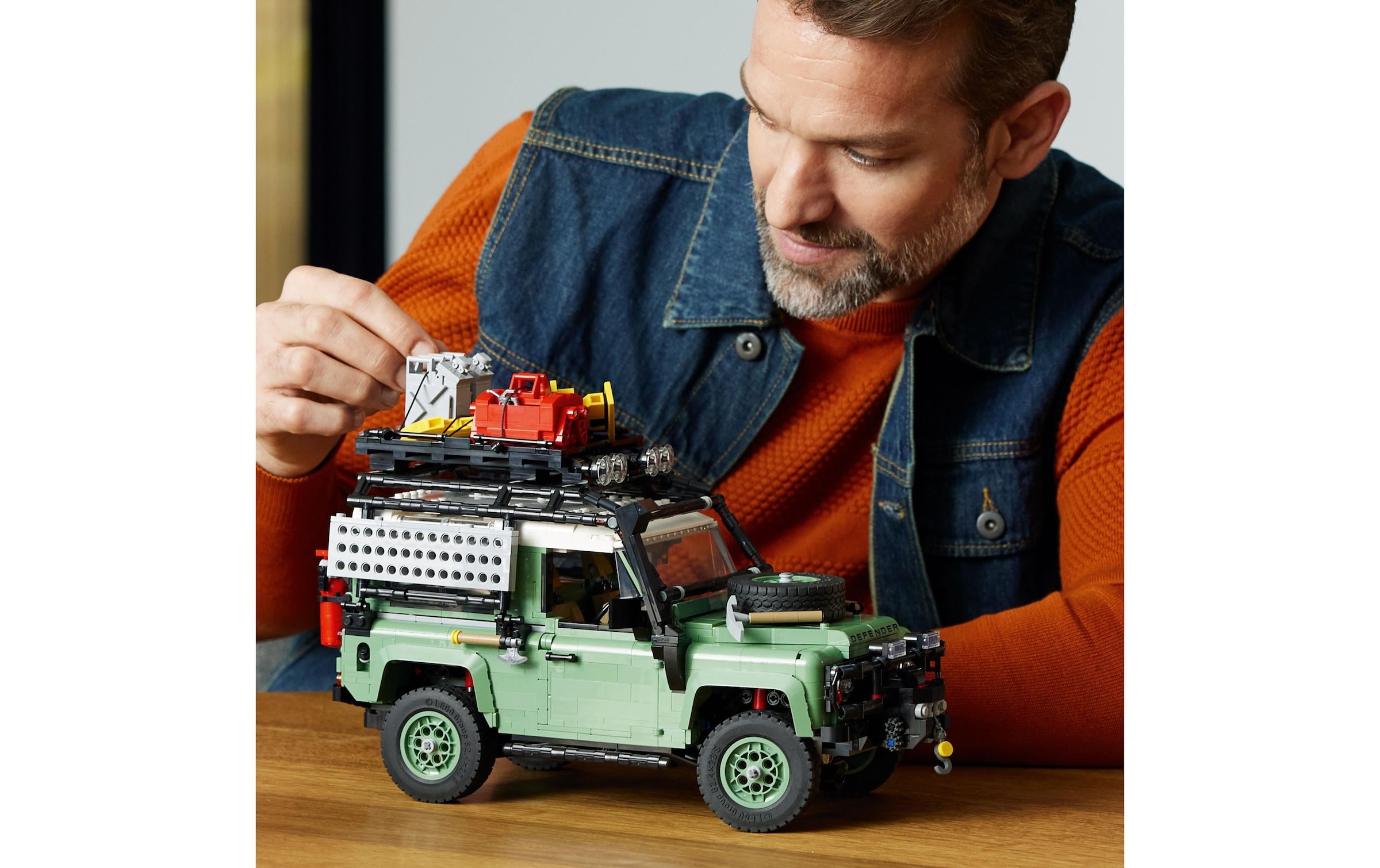 LEGO® Spielbausteine »Klassischer Land Rover«, (2336 St.)