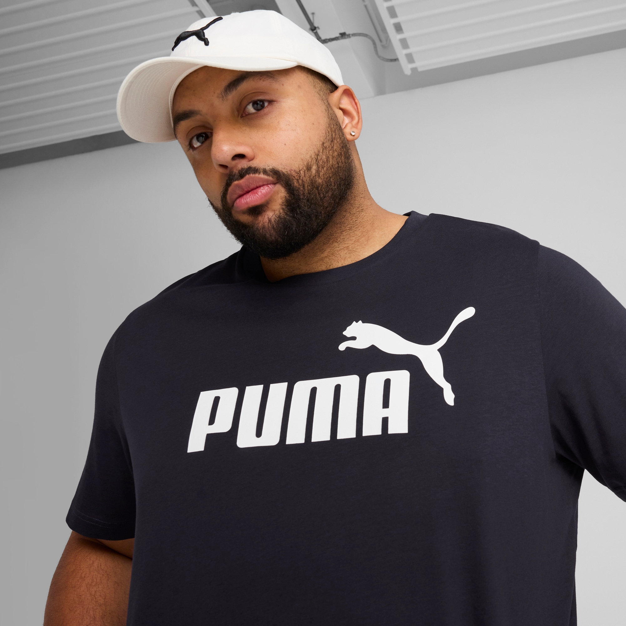 PUMA T-Shirt »ESS NO. 1 LOGO TEE«, Basic Herren T-Shirt mit Logo