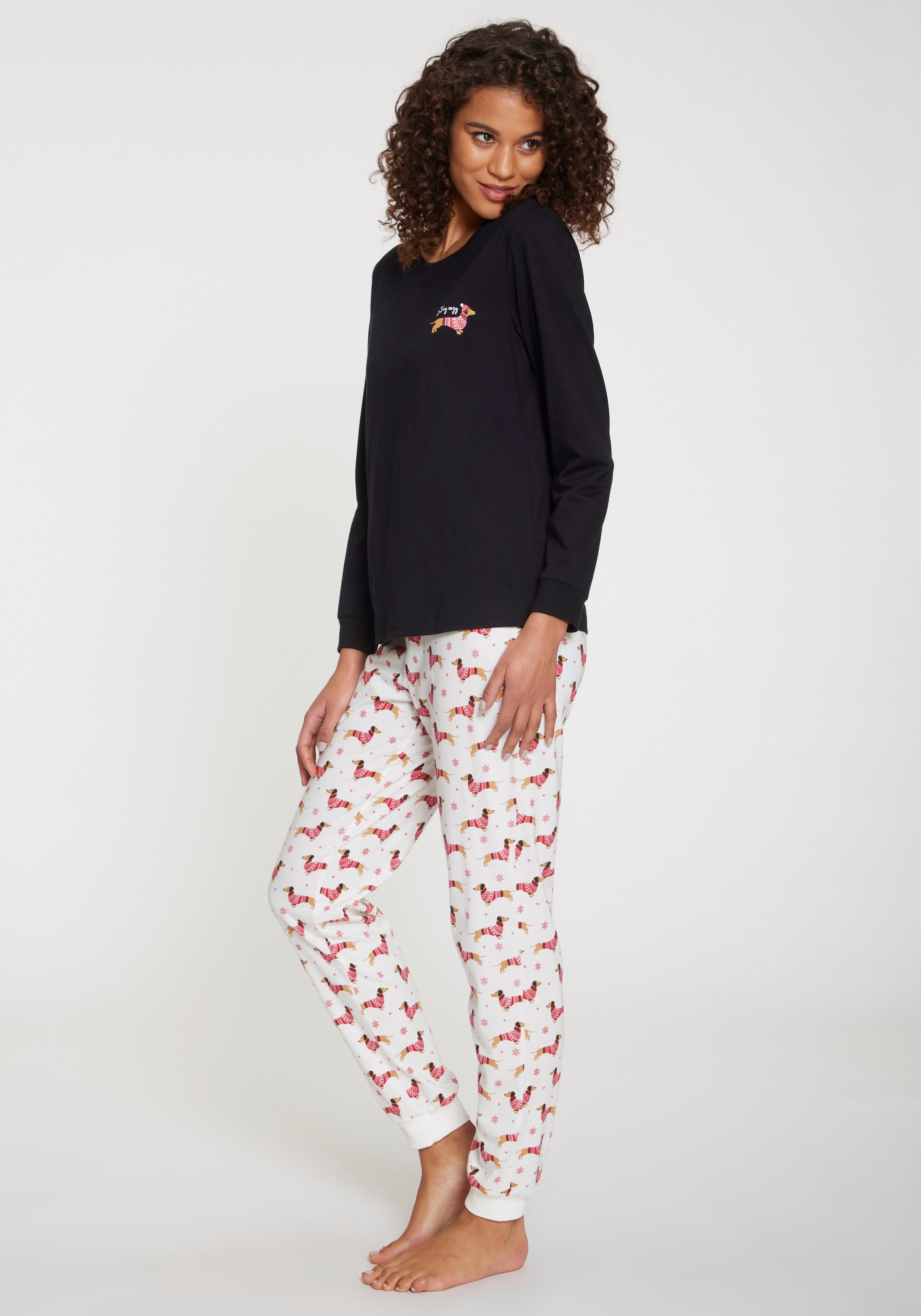 LASCANA Pyjama Set, 2 tlg. mit süssem Dackel-Motiv