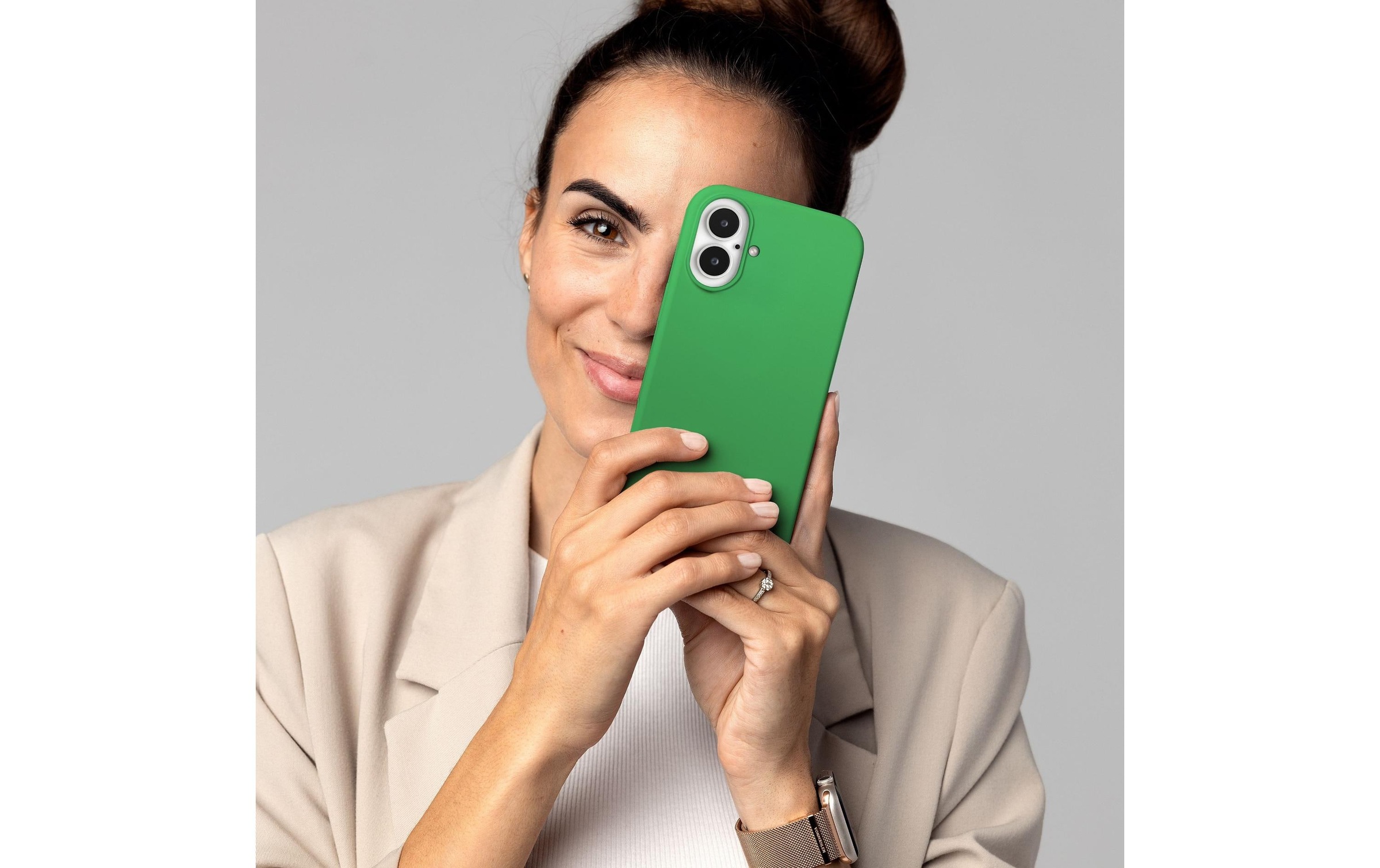 VONMÄHLEN Backcover »Soft Silicone iPhone 16 Plus«, Apple iPhone 16 Plus
