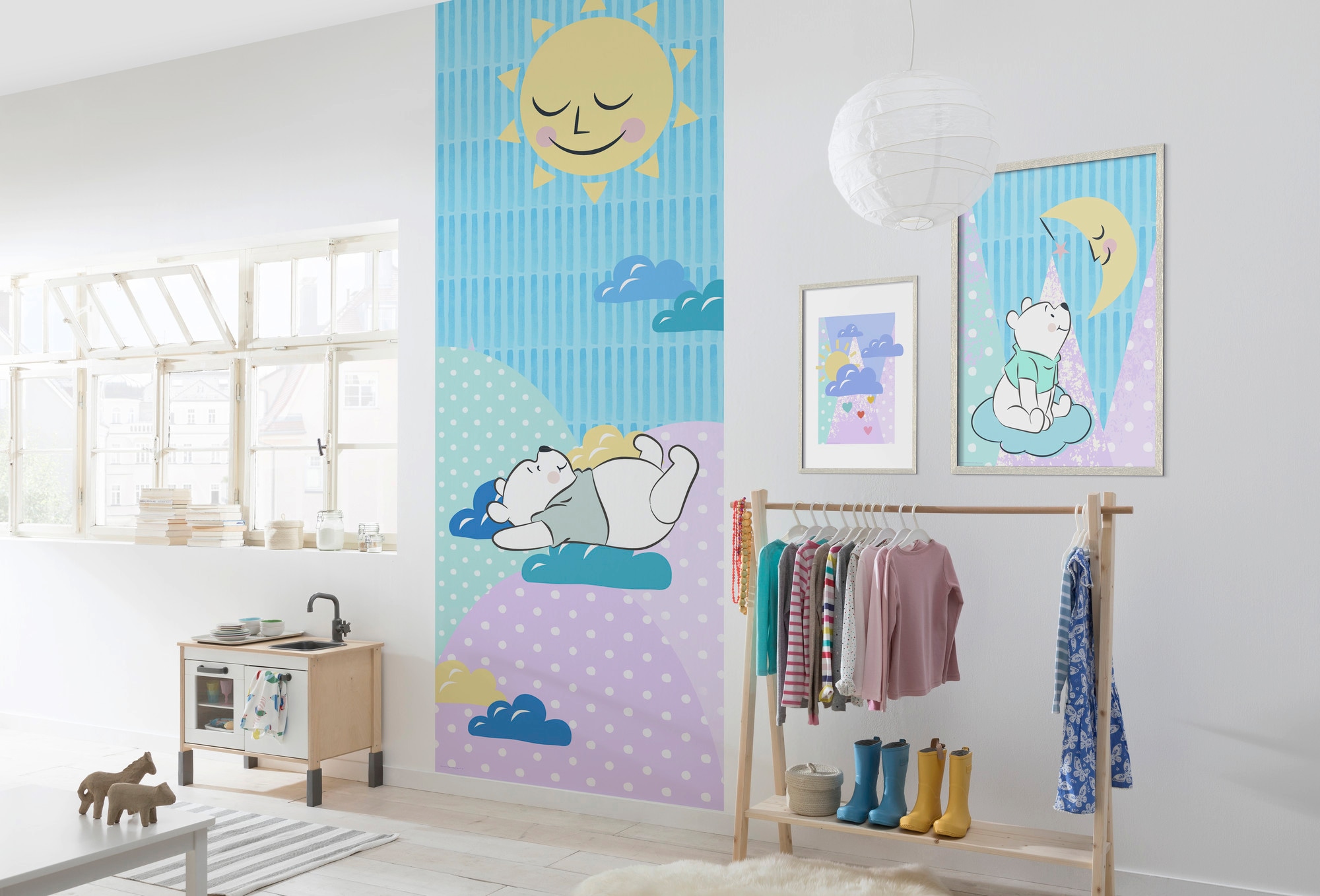 Komar Vliestapete »Digitaldruck Vlies - Winnie the Pooh Take a Nap - Grösse 100 x 280 cm«, bedruckt, Kinderzimmer