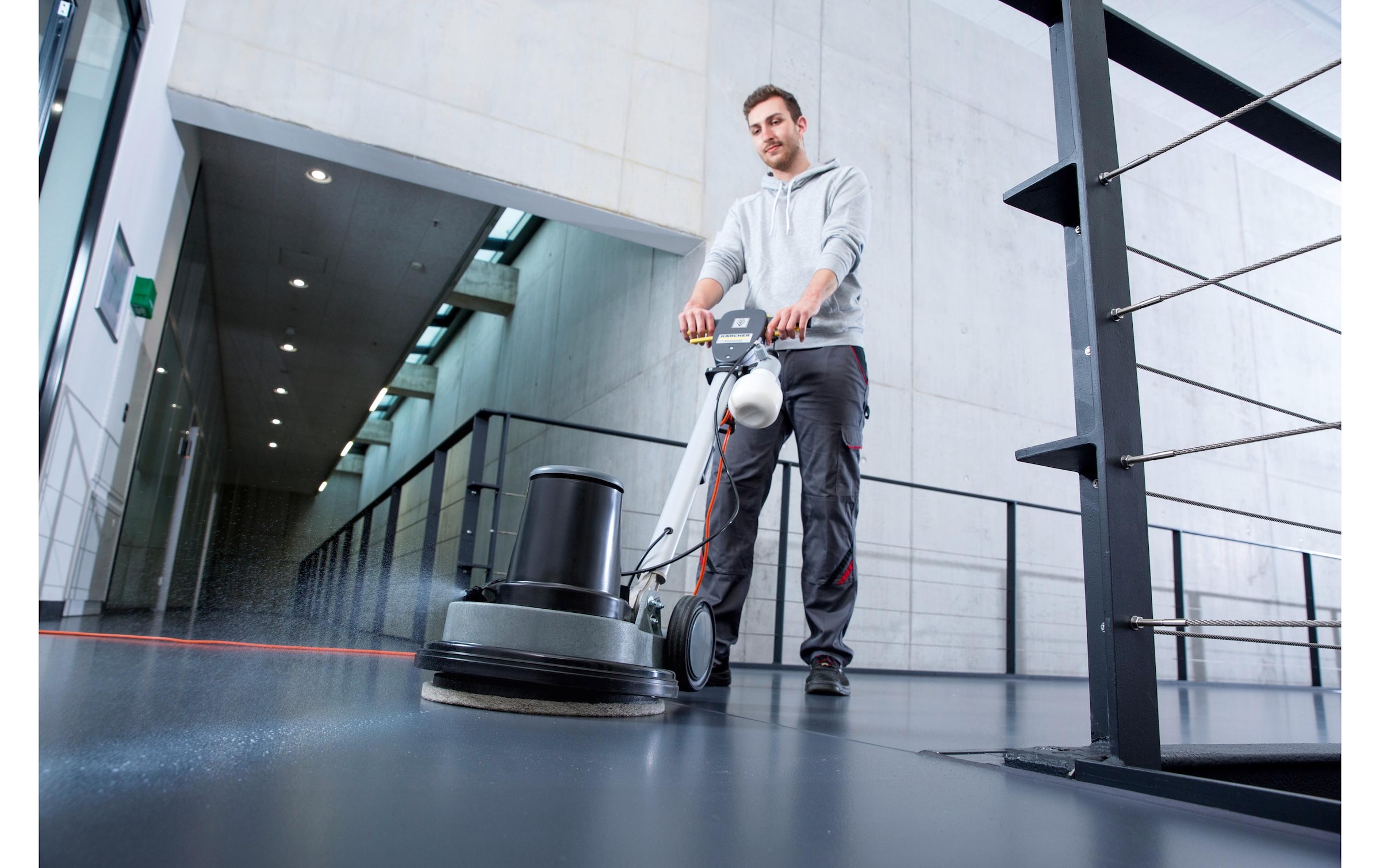 Kärcher Professional Hartbodenreiniger »BDP 43/400 C«