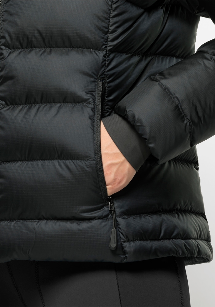 Jack Wolfskin Daunenjacke »NEBELHORN DOWN HOODY W«, mit Kapuze