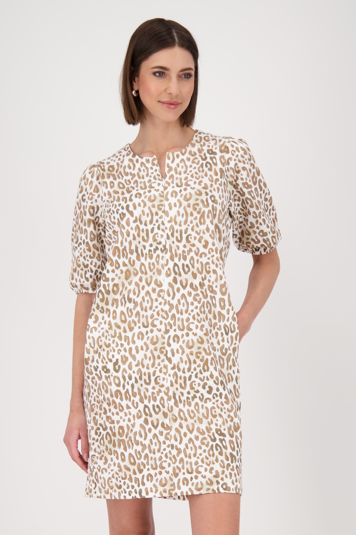 Monari Sommerkleid »Kleid Leo allover« Ohne Tasche Mit Rundhalsausschnitt