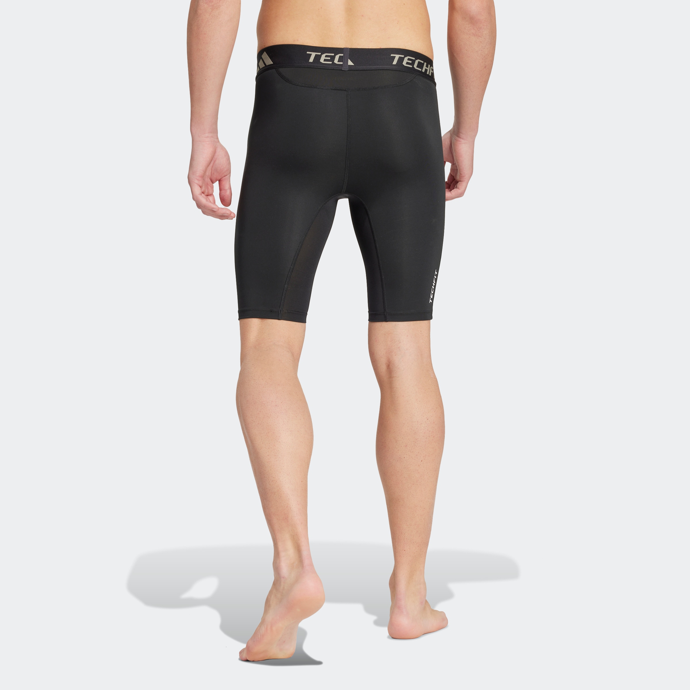 adidas Performance Shorts »TF BASE SHORT T«, (1 tlg.)