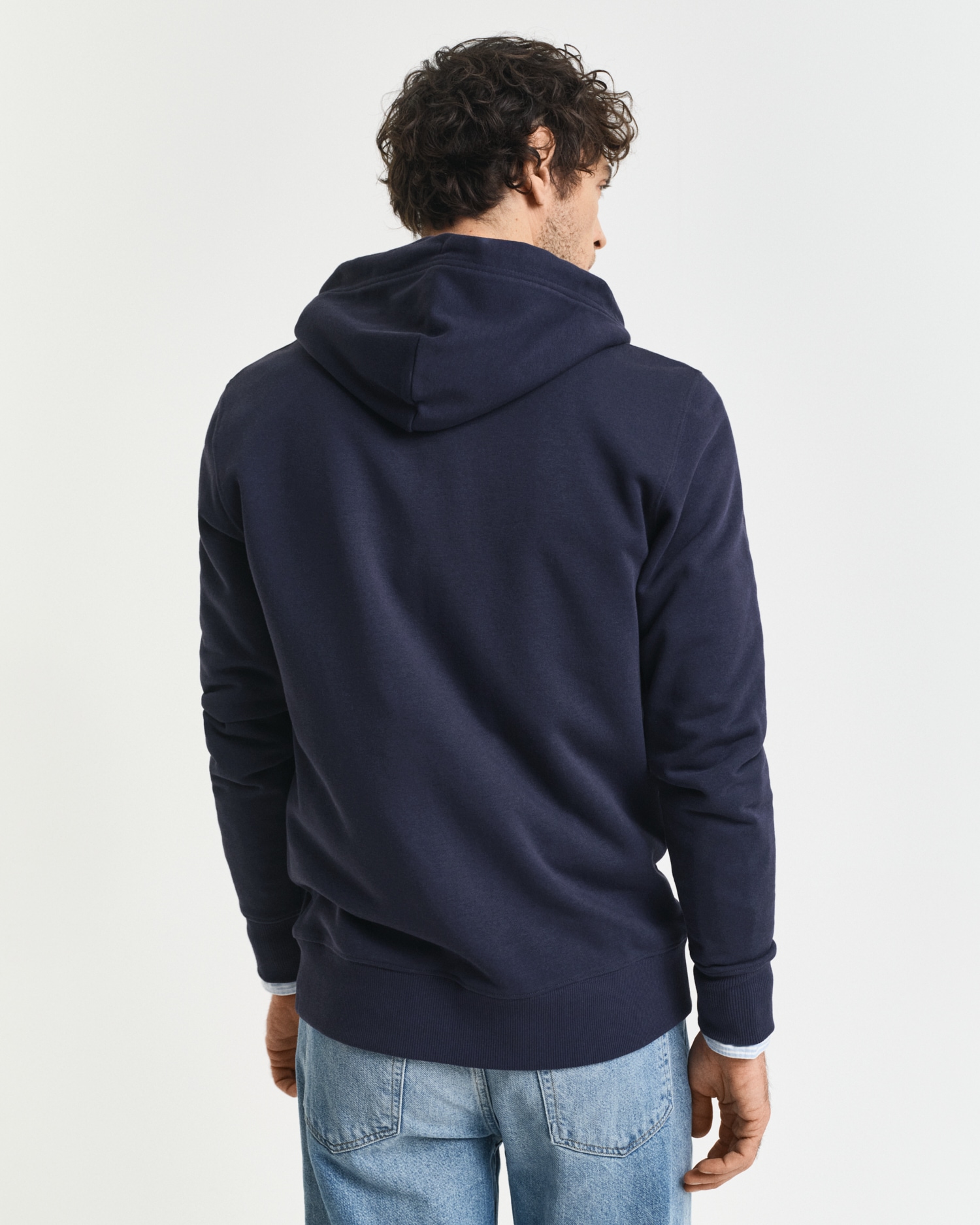 Gant Kapuzensweatjacke »REG SHIELD FULL ZIP HOODIE«, mit Logostickerei auf der Brust