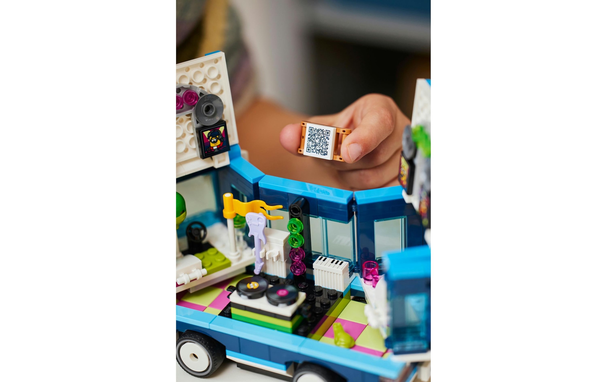 LEGO® Spielbausteine »Despicable Me 4 Minions und der Party Bus 75581«, (379 St.)