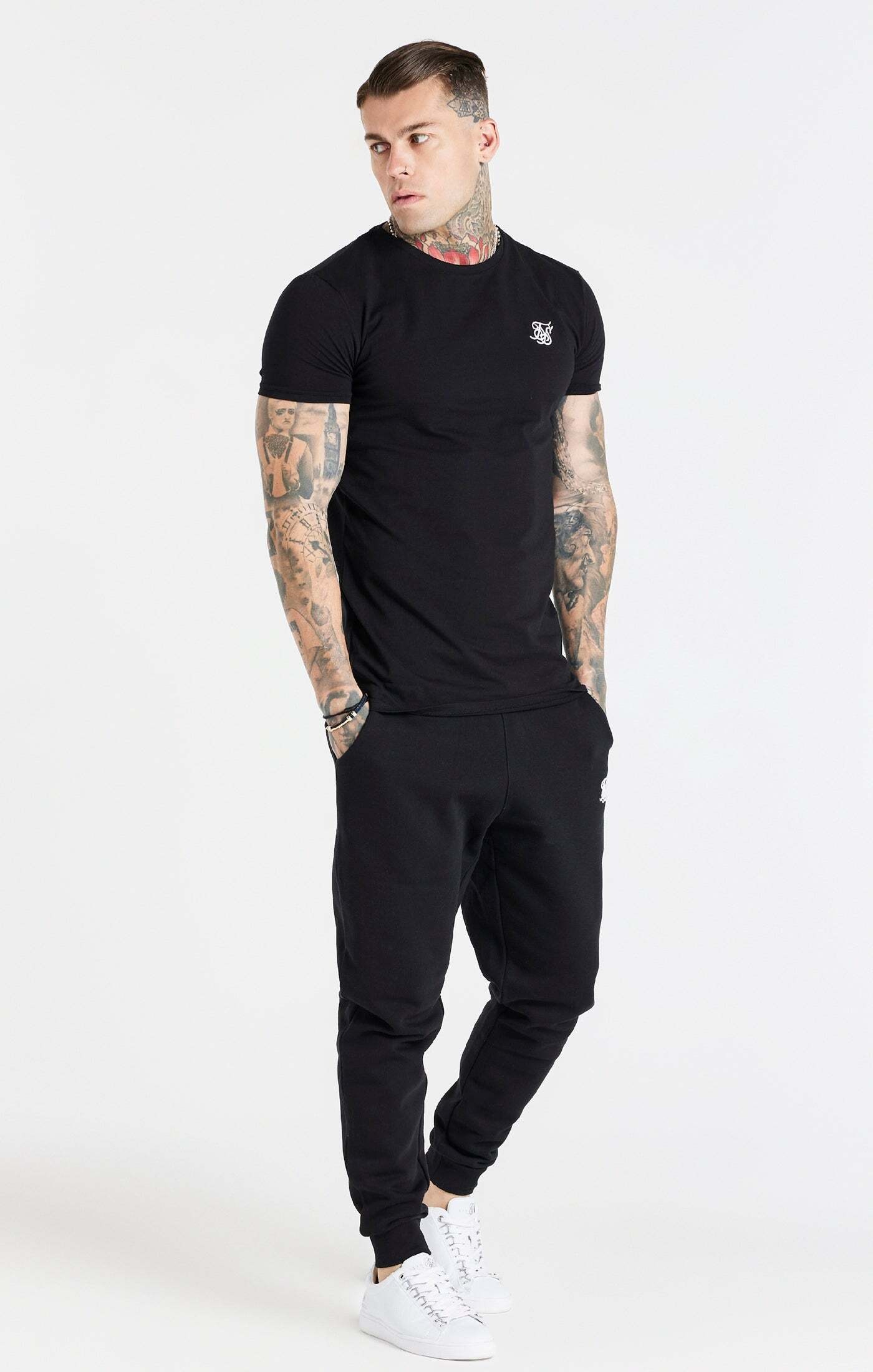 Siksilk Sweatpants »Sweatpants Essential Cuffed Jogger«