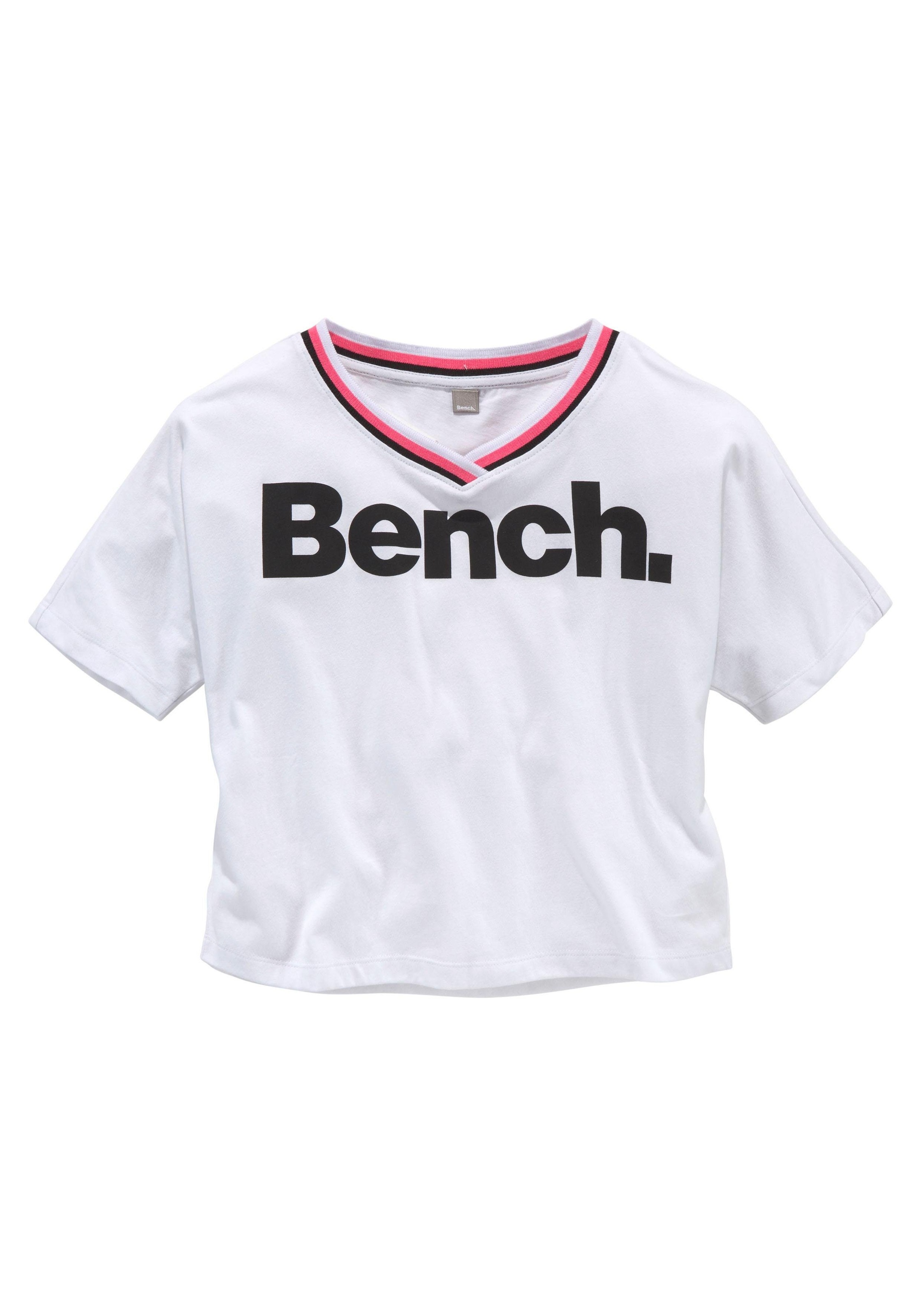 Jelmoli-Versand 2 mit Bench. ✵ tlg., mit farbigem kaufen (Set, T-Shirt, Halsausschnitt online Top), |