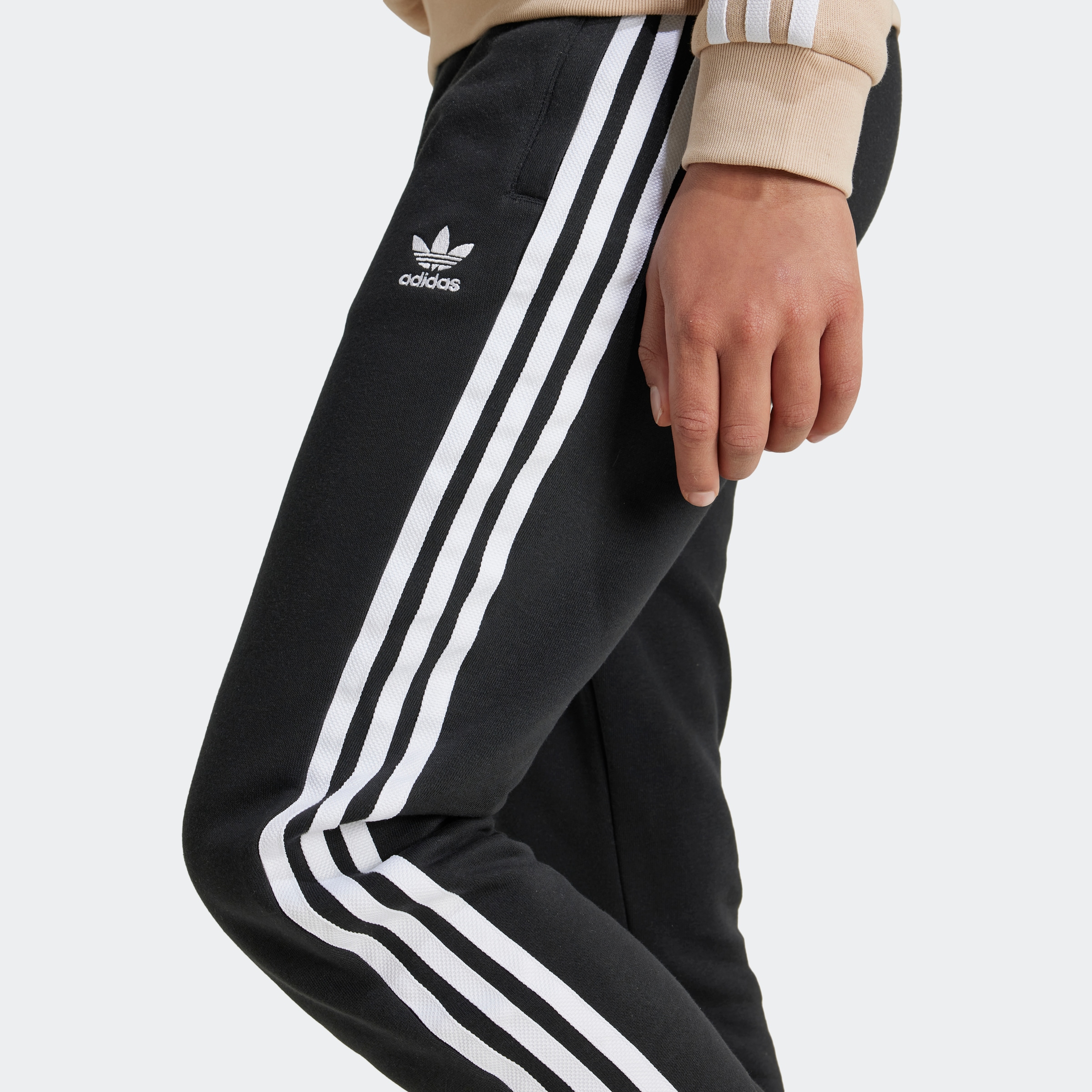 adidas Originals Sporthose »TREFOIL PANTS«, (1 tlg.)