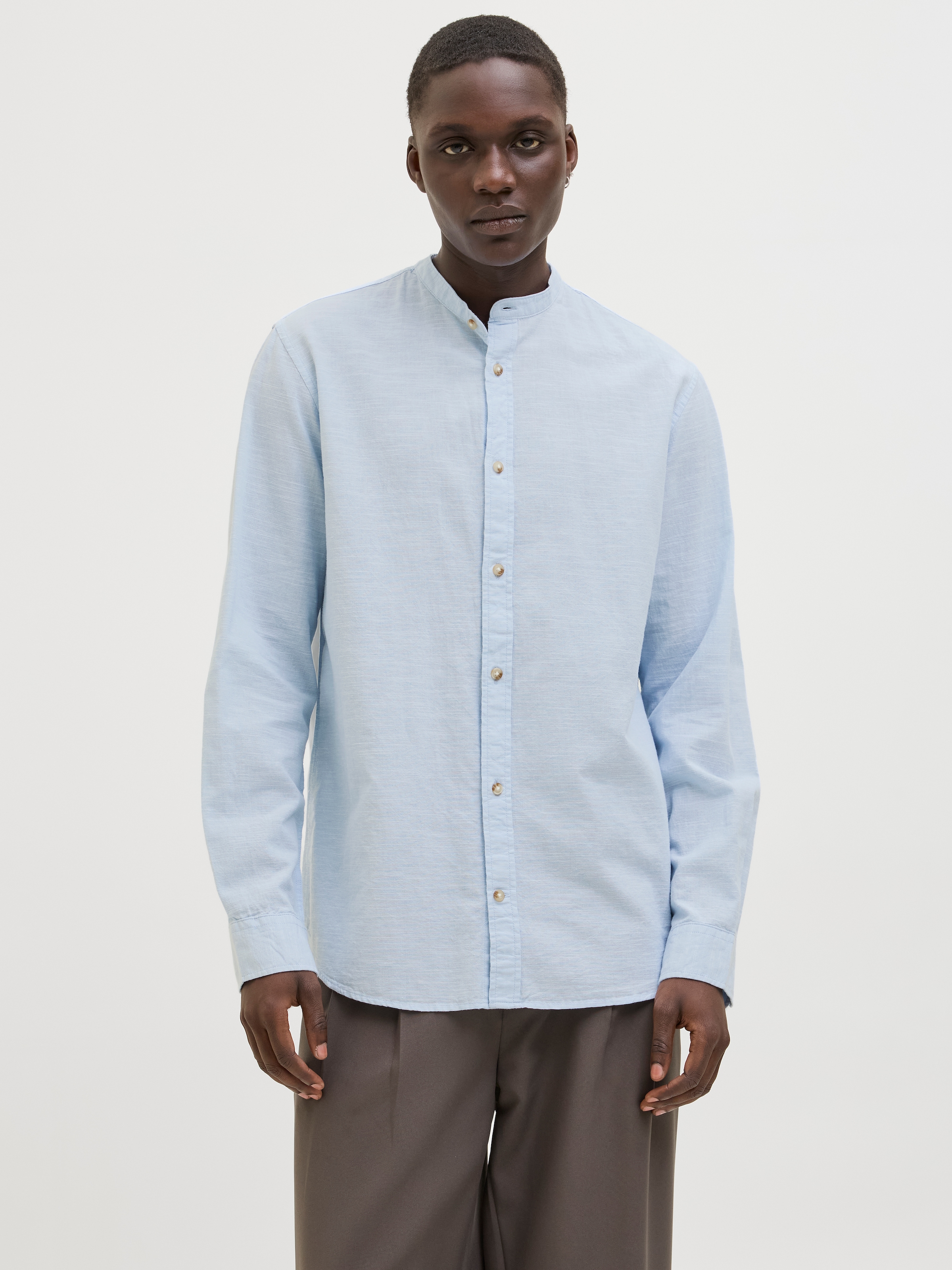 Jack & Jones Langarmhemd »JJESUMMER BAND SHIRT LS SN«, mit Bandkragen