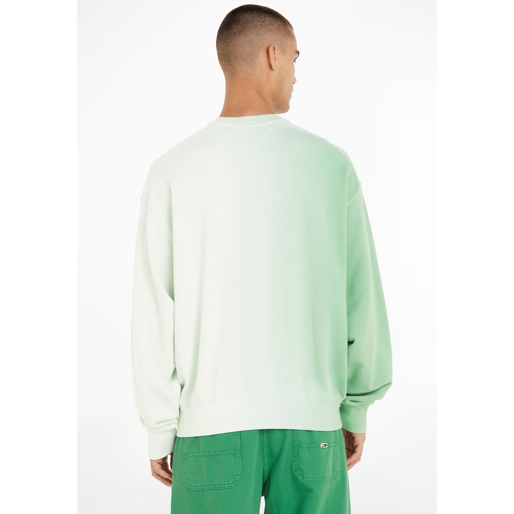 Tommy Jeans Sweatshirt »TJM BOXY DIP DYE SIGNATURE CREW«, in Dip Dye Optik