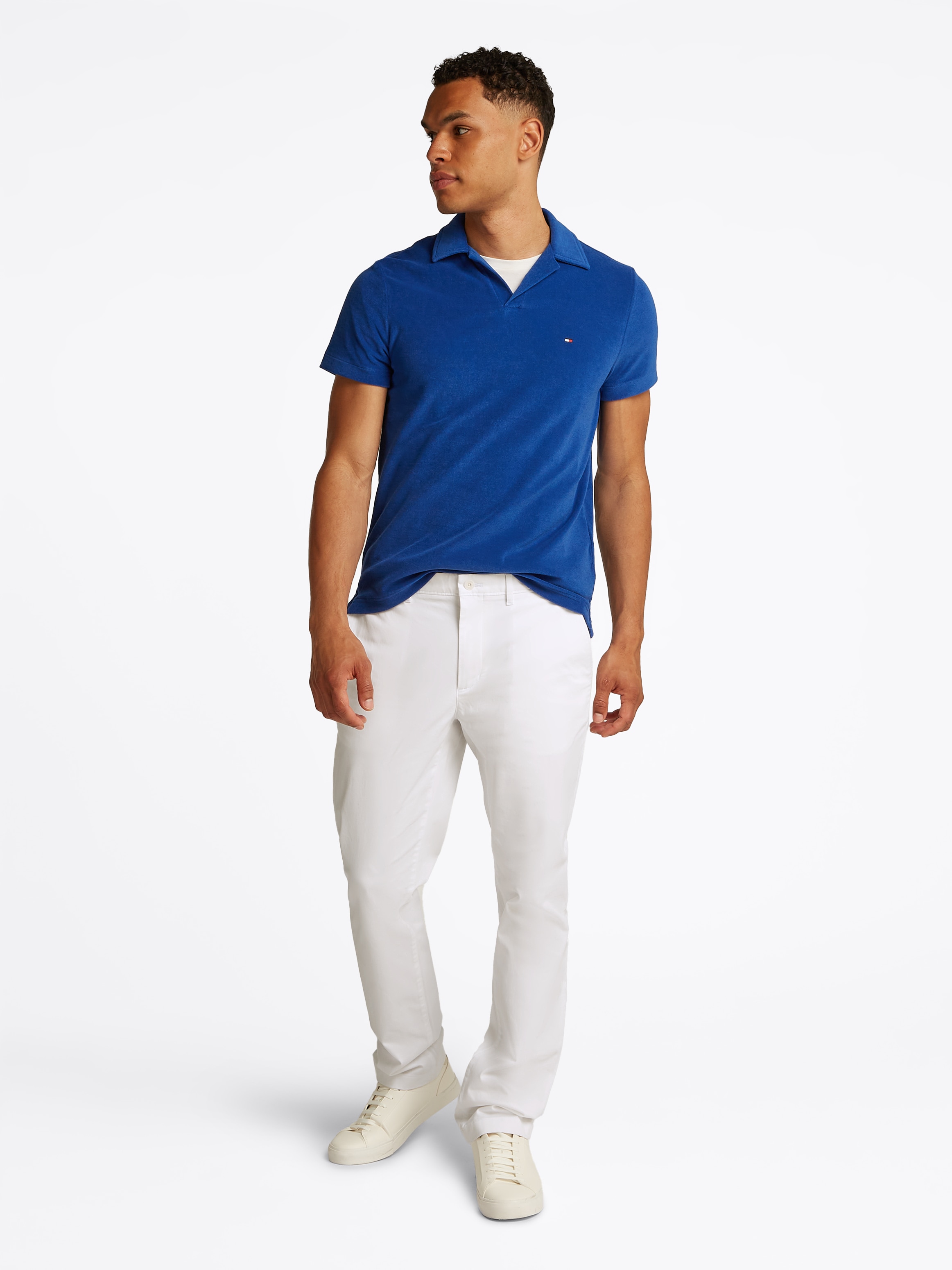 Tommy Hilfiger Chinohose »DENTON CHINO SATIN«, mit Gesässtaschen mit Knopf, Logostickerei