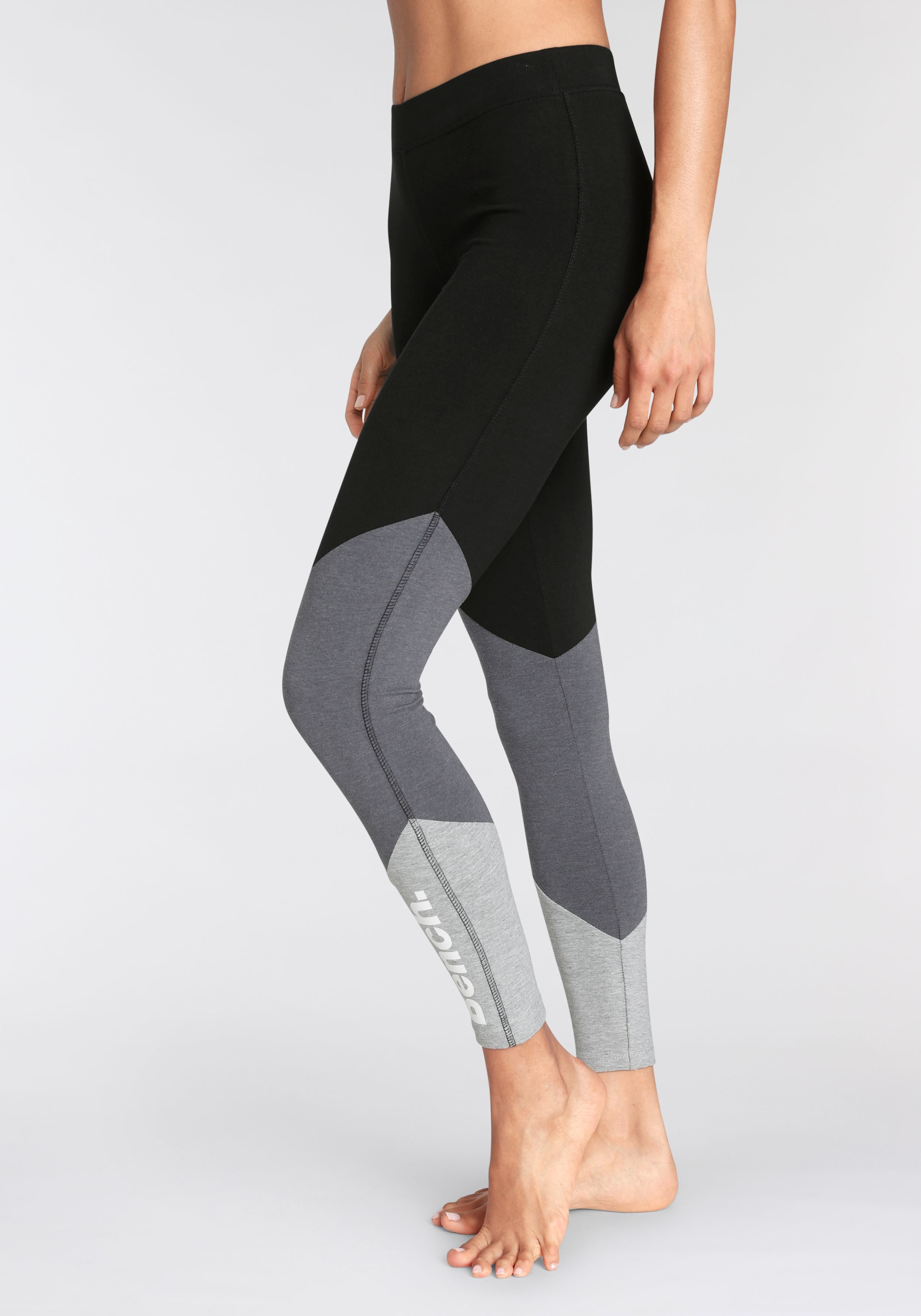 Bench. Leggings, im sportiven Colorblockdesign