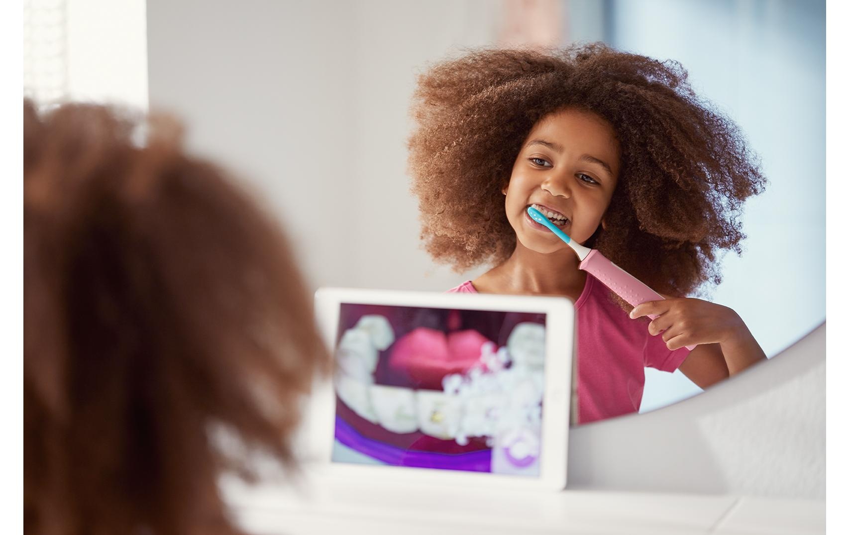 Philips Elektrische Zahnbürste »Sonicare For Kids Connect HX6352/42«