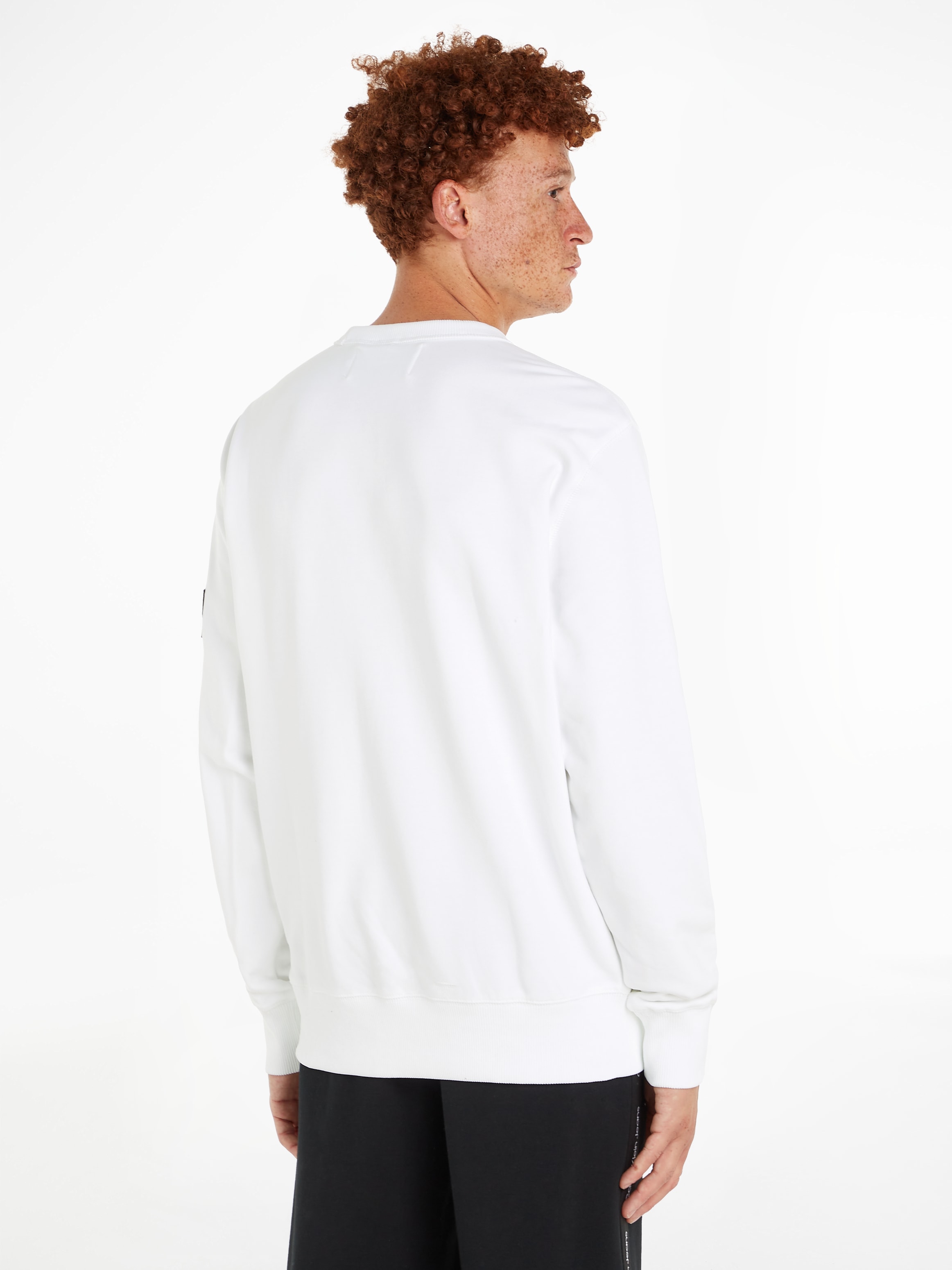 Calvin Klein Jeans bestellen Sweatshirt NECK«, »BADGE | Jelmoli-Versand online CREW Logopatch mit