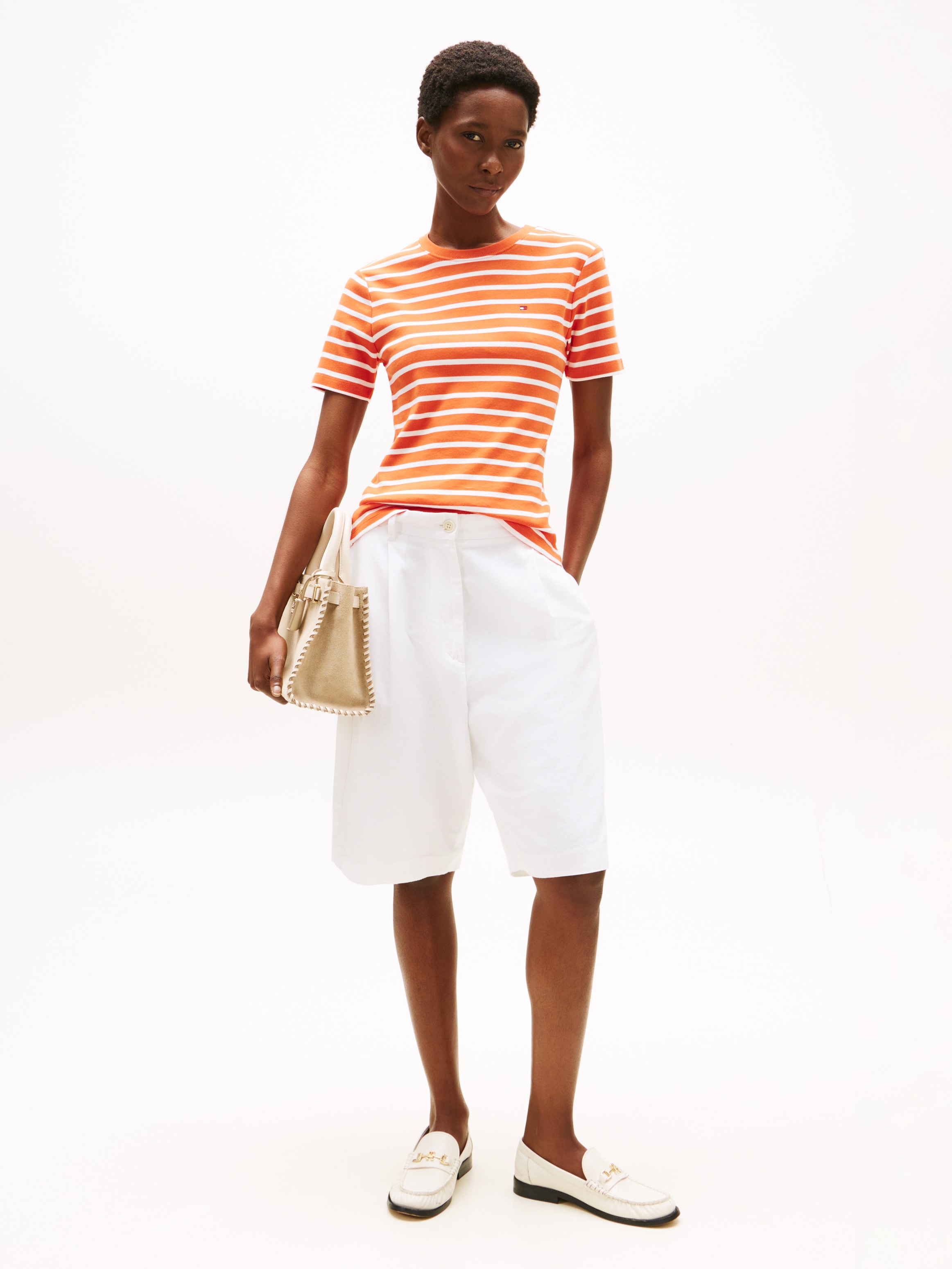 Tommy Hilfiger T-Shirt »SLIM CODY C-NK SS«, mit Logostickerei