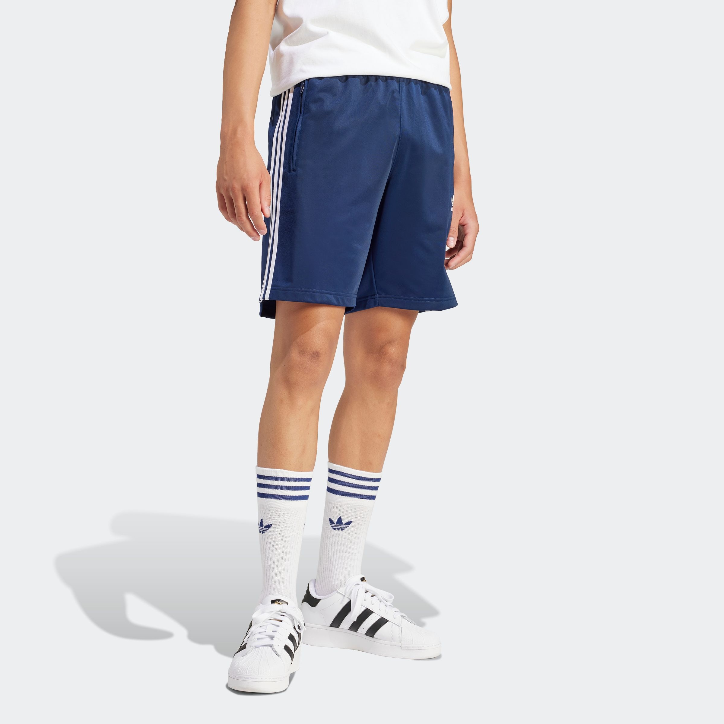 adidas Originals Shorts »FIREBIRD SHORT«, (1 tlg.), Trainingsshorts