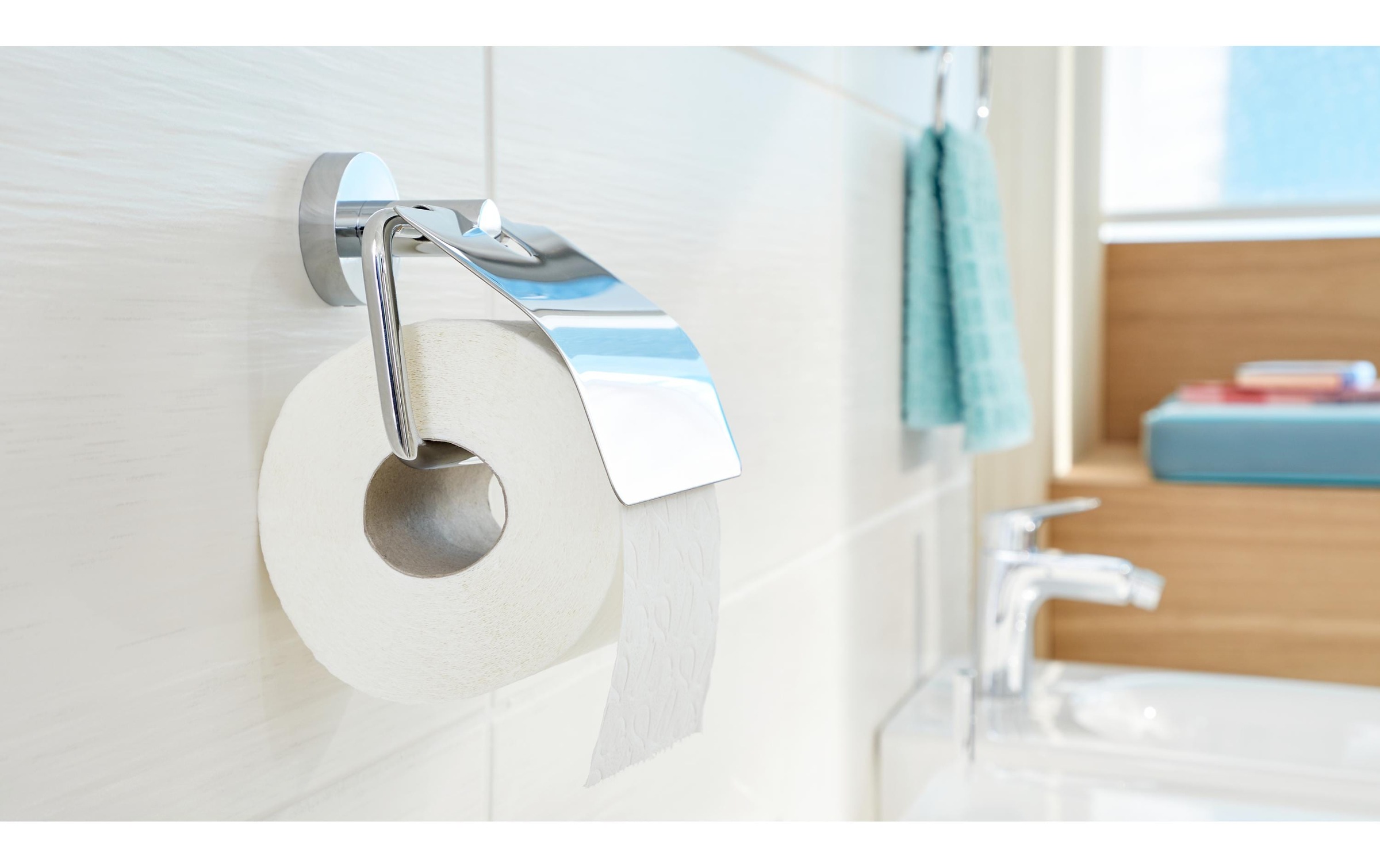 tesa Toilettenpapierhalter »mit Deckel«