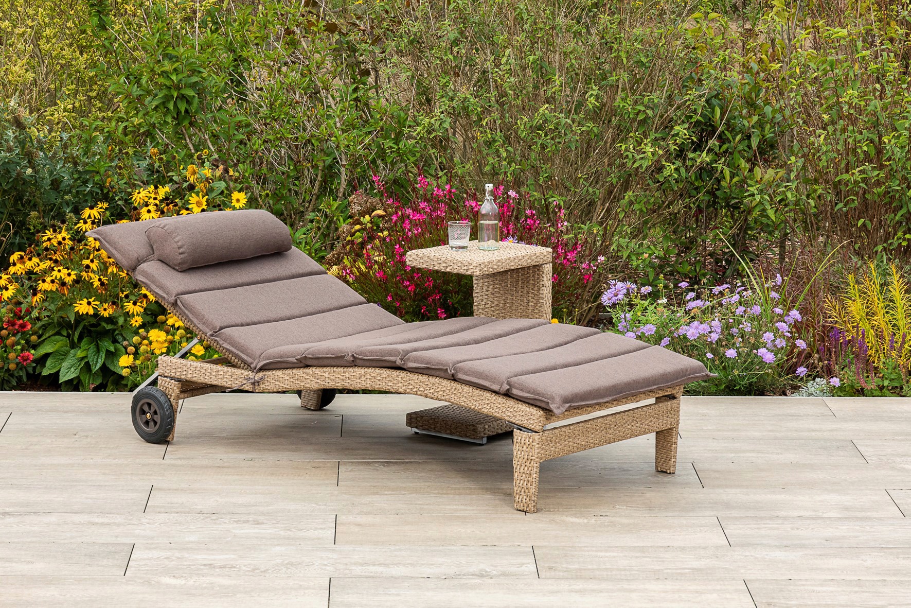 MERXX Garten-Essgruppe »Andalusia«, (2 tlg.), Gartenliege mit Auflage und mit Beistelltisch