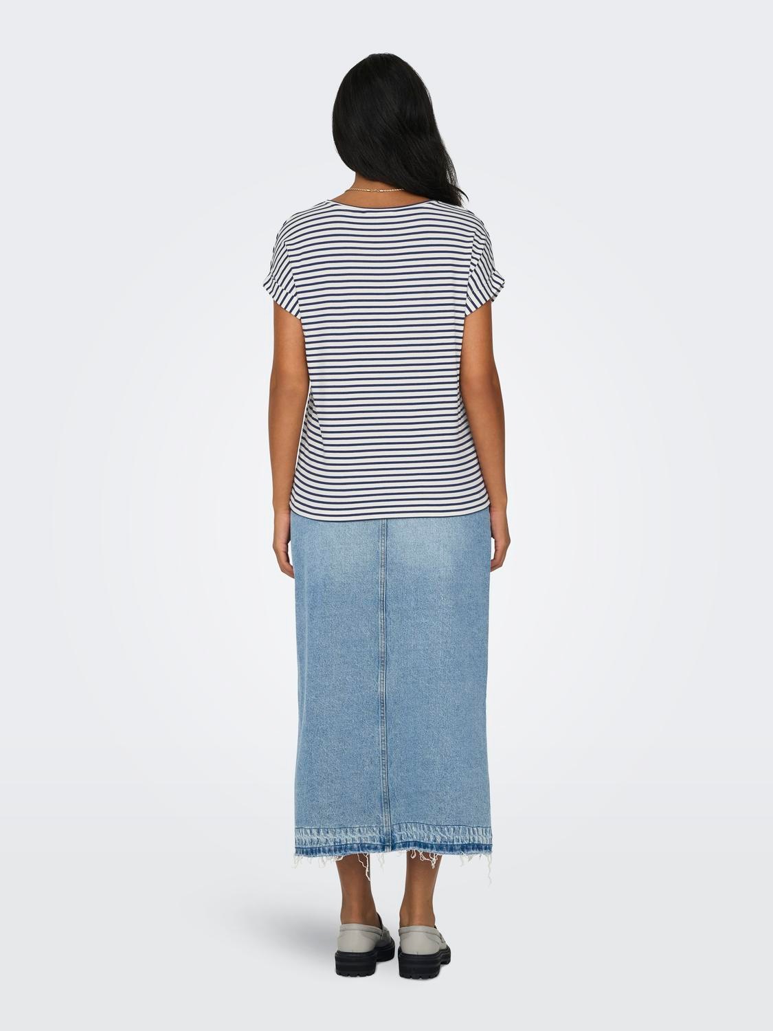 ONLY T-Shirt »ONLMOSTER – Kurzarmshirt mit Aufschlag für lässige Looks«, gestreift, lässig geschnitten, Jersey, Rundhals, Viskosemischung