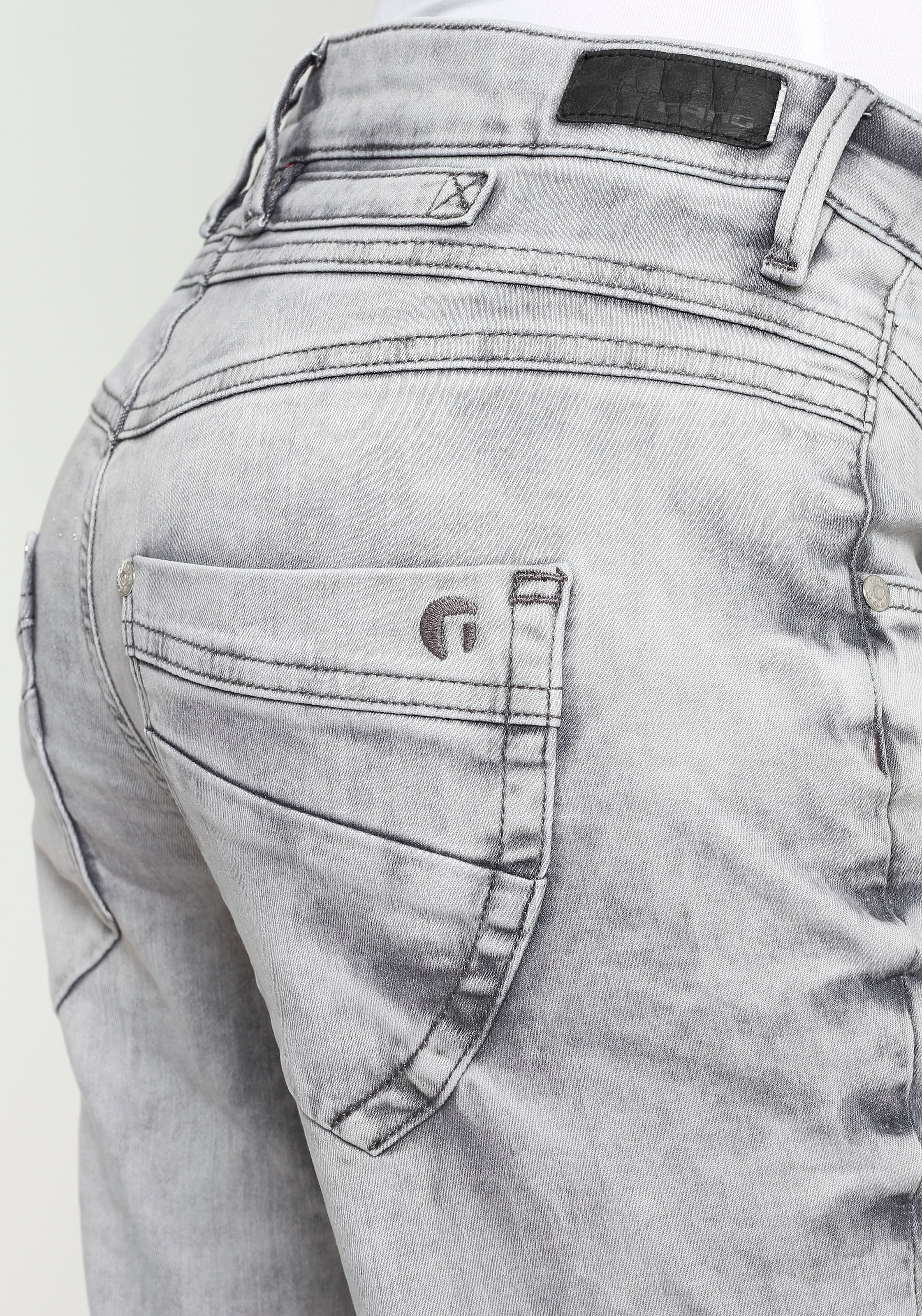 GANG Skinny-fit-Jeans »94Medina«, mit stylischer halb bei Knopfleiste Jelmoli-Versand online Schweiz offener bestellen