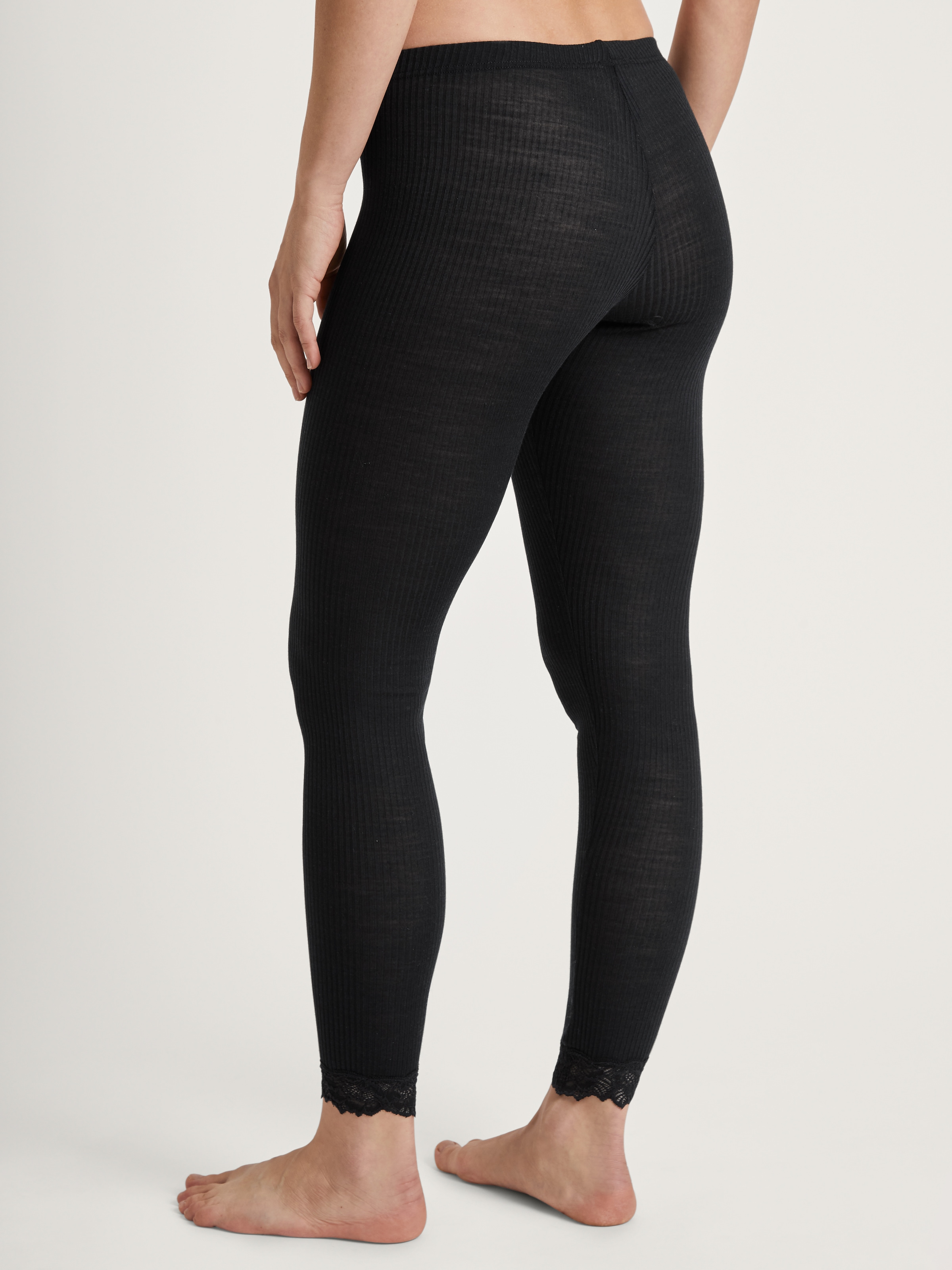 CALIDA Leggings »Silky Wool Joy«, mit Spitzensaum, elastisch, wärmend, Feinripp-Qualität