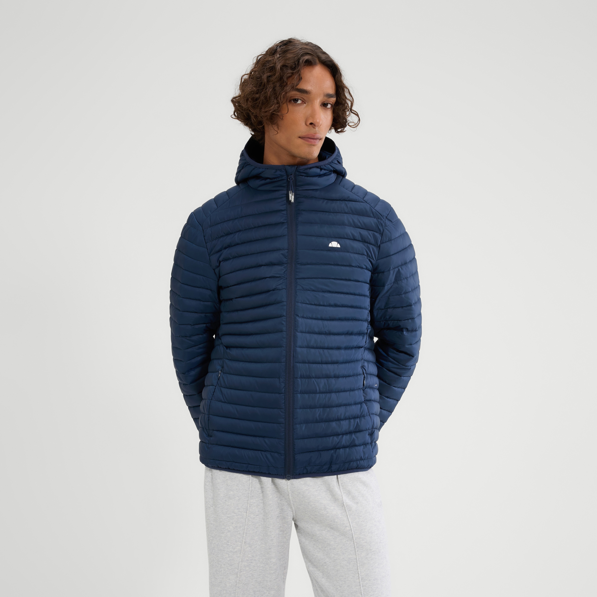 Ellesse Steppjacke für Erwachsene, aus Polyester, leichtes Material, sportlicher Stil