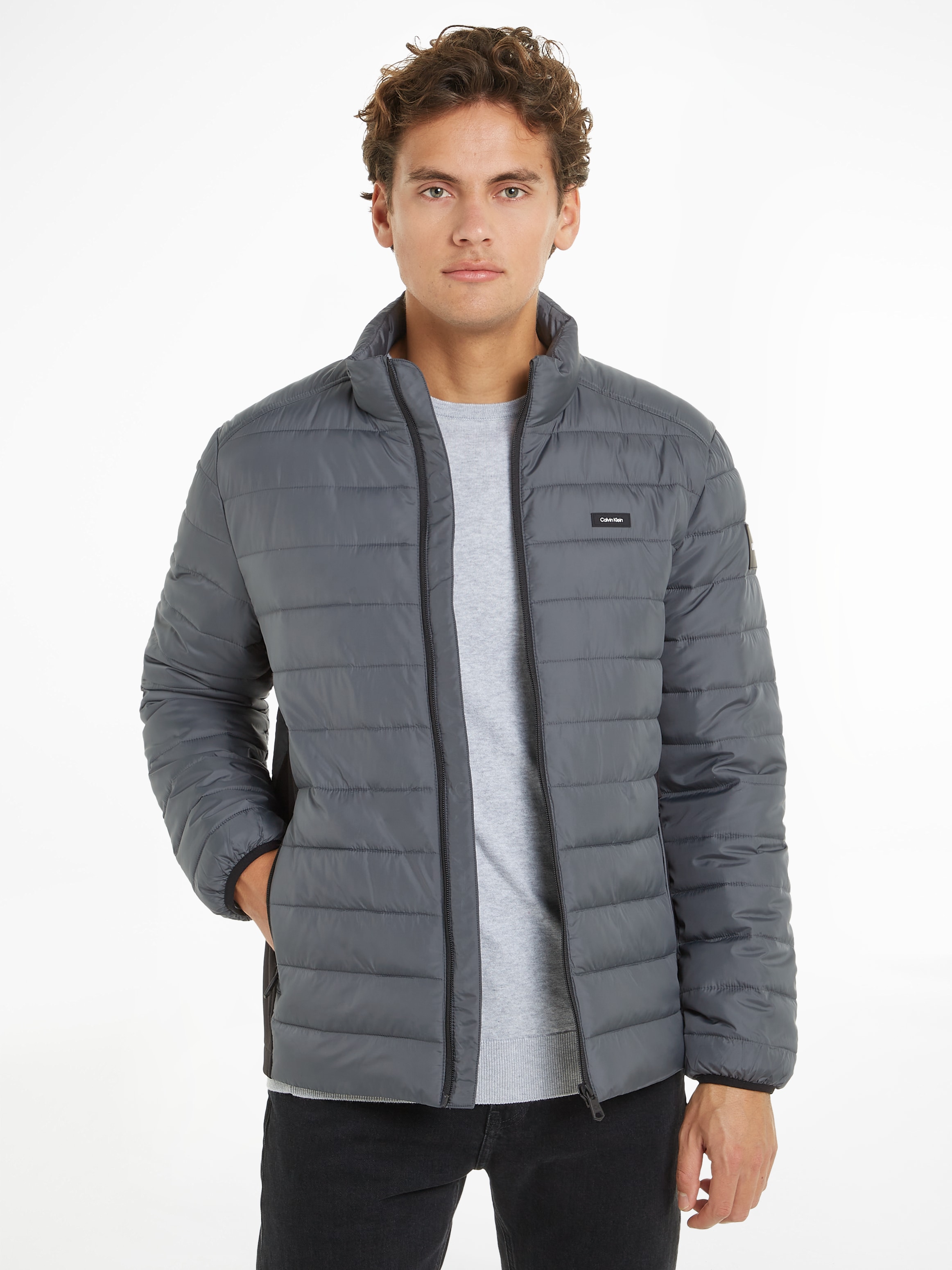 Calvin Klein Steppjacke »RECYCLED SIDE LOGO JACKET«, mit Logoschriftzug