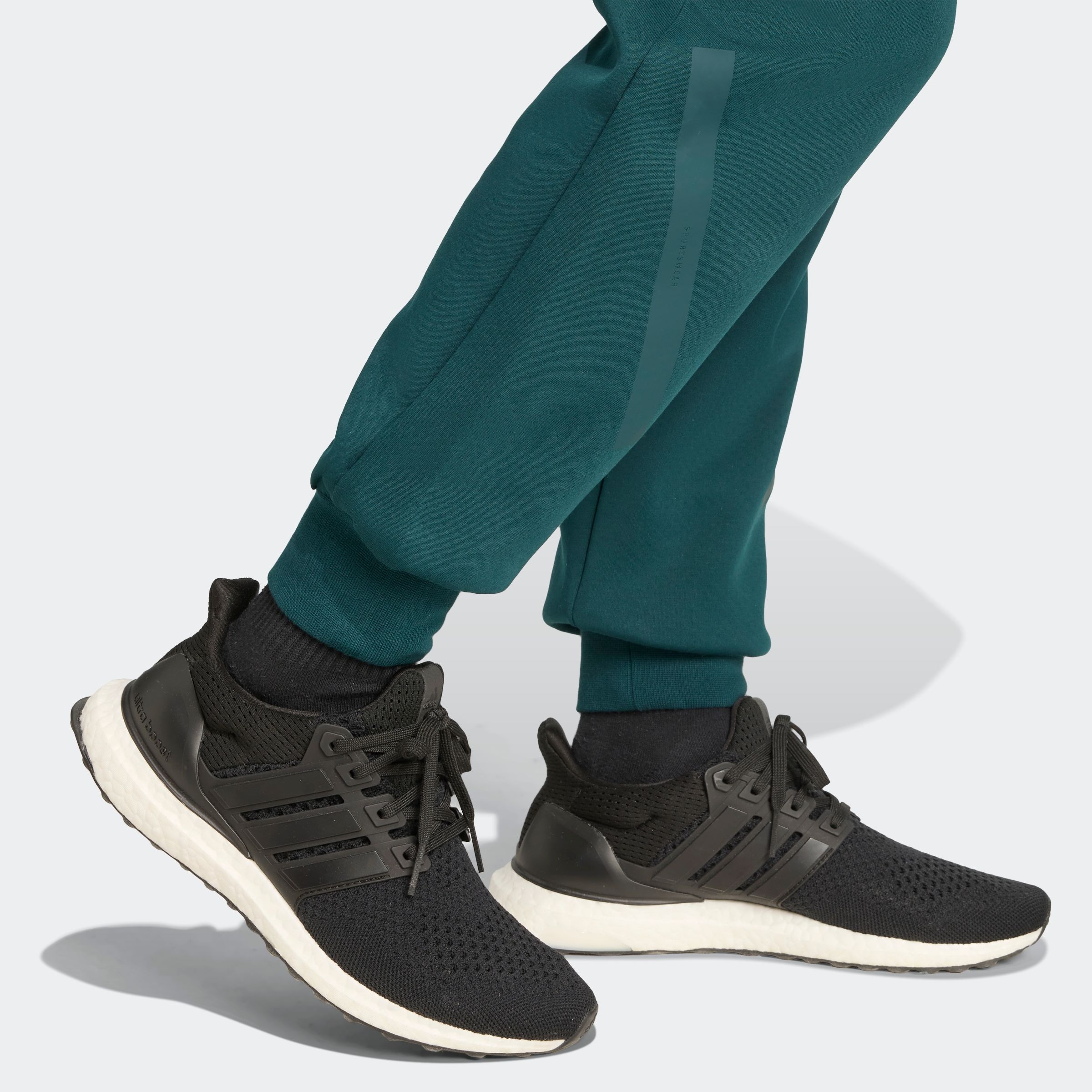 adidas Sportswear Sporthose »W Z.N.E. PT«, (1 tlg.)
