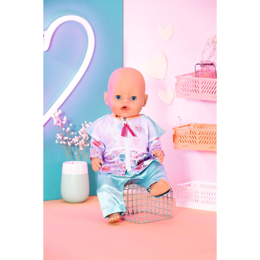 Baby Born Puppenkleidung »Freizeitanzug Aqua, 43 cm«, mit Kleiderbügel