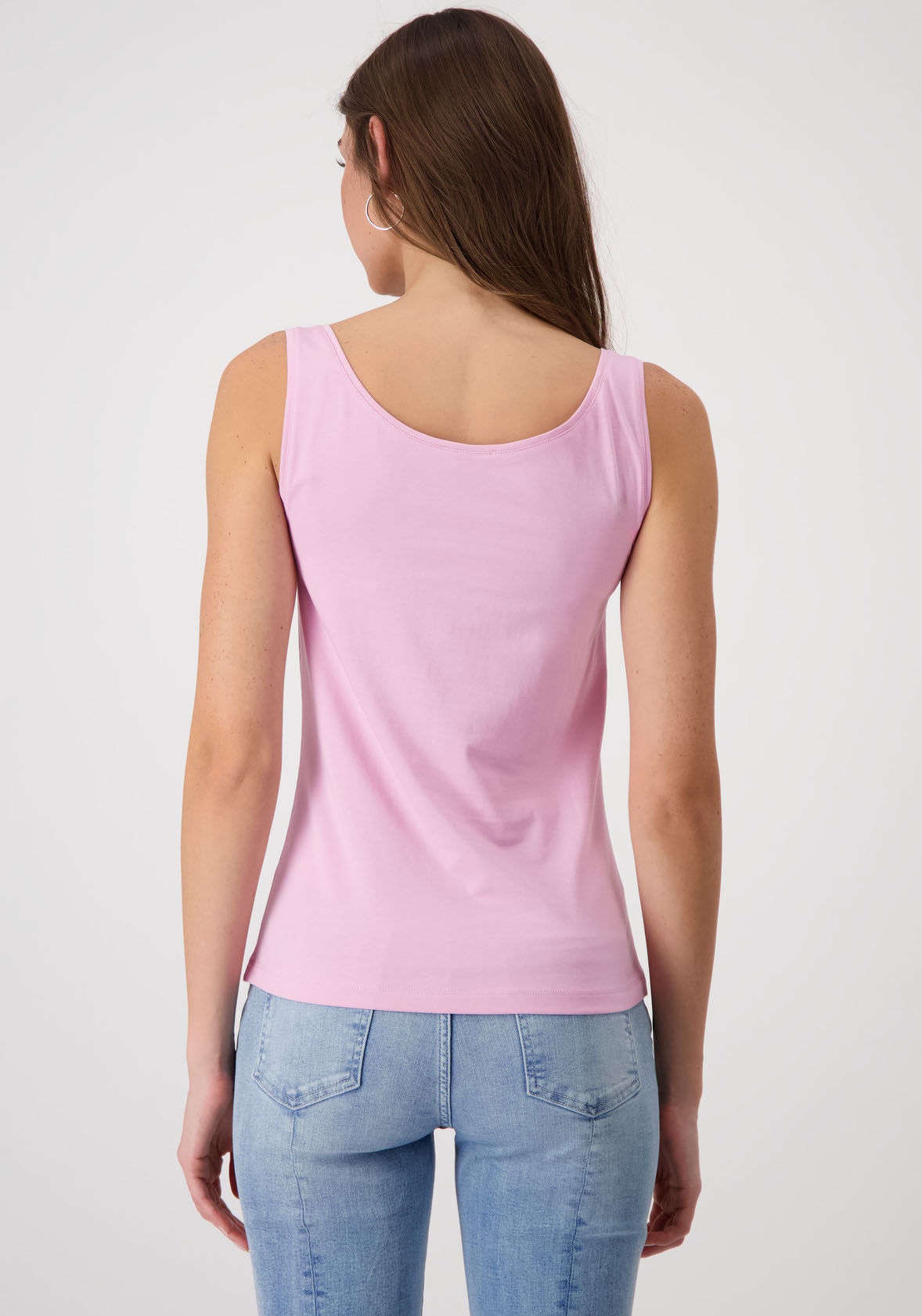 Monari Tanktop »Top Basic«, Mit tiefem Rundhalsausschnitt