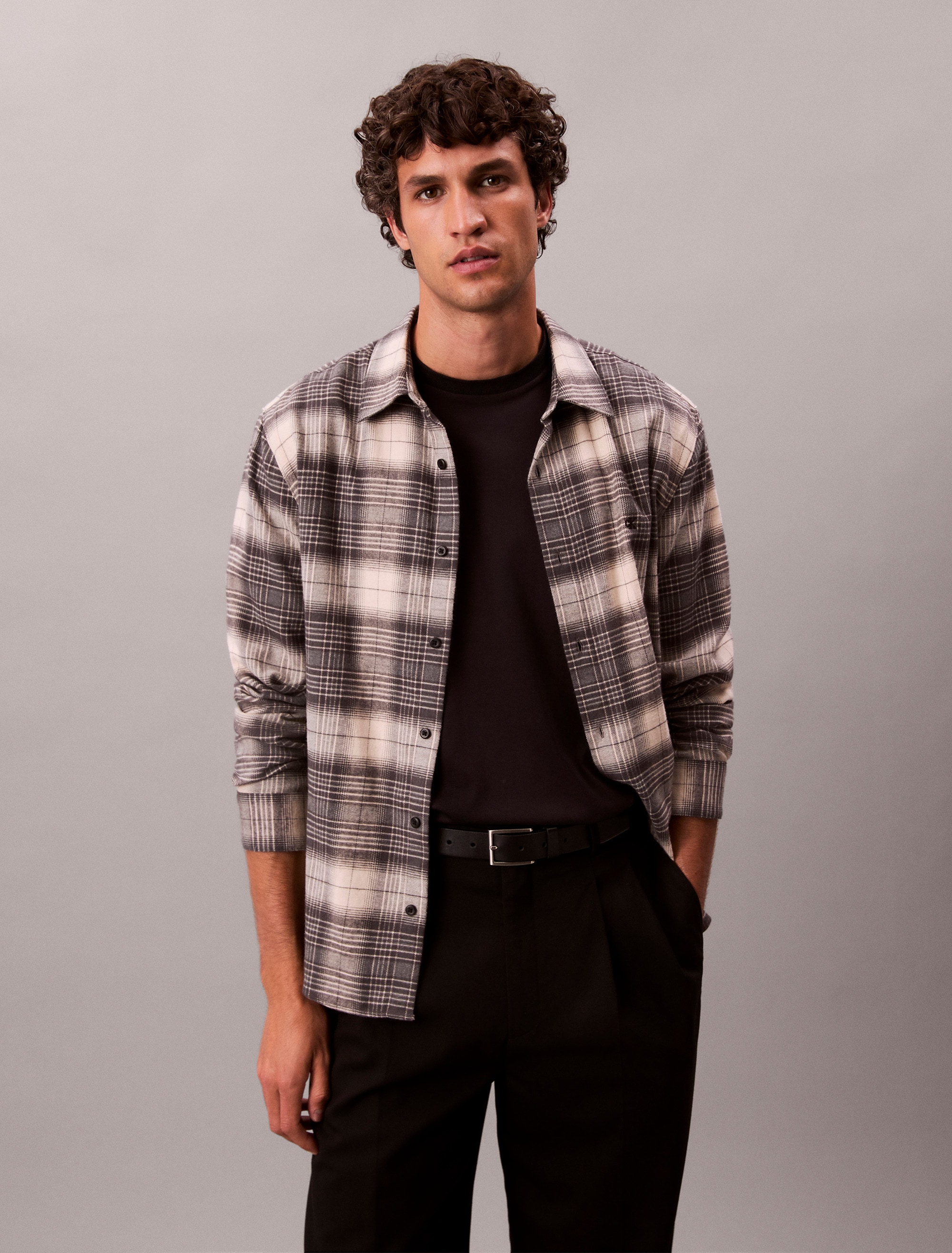 Calvin Klein Jeans Langarmhemd »LS BRUSHED PLAID EASY SHIRT« Mit Rundhalsausschnitt, regular fit