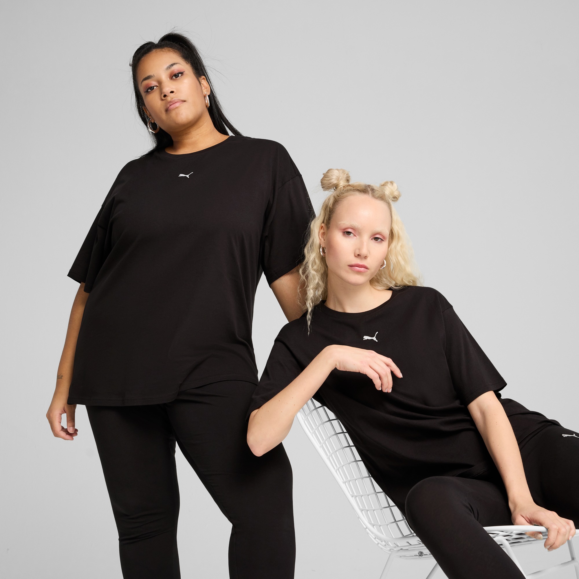PUMA T-Shirt »ESS RELAXED TEE« Kurzarm, Rundhalsausschnitt, besticktes Cat Logo
