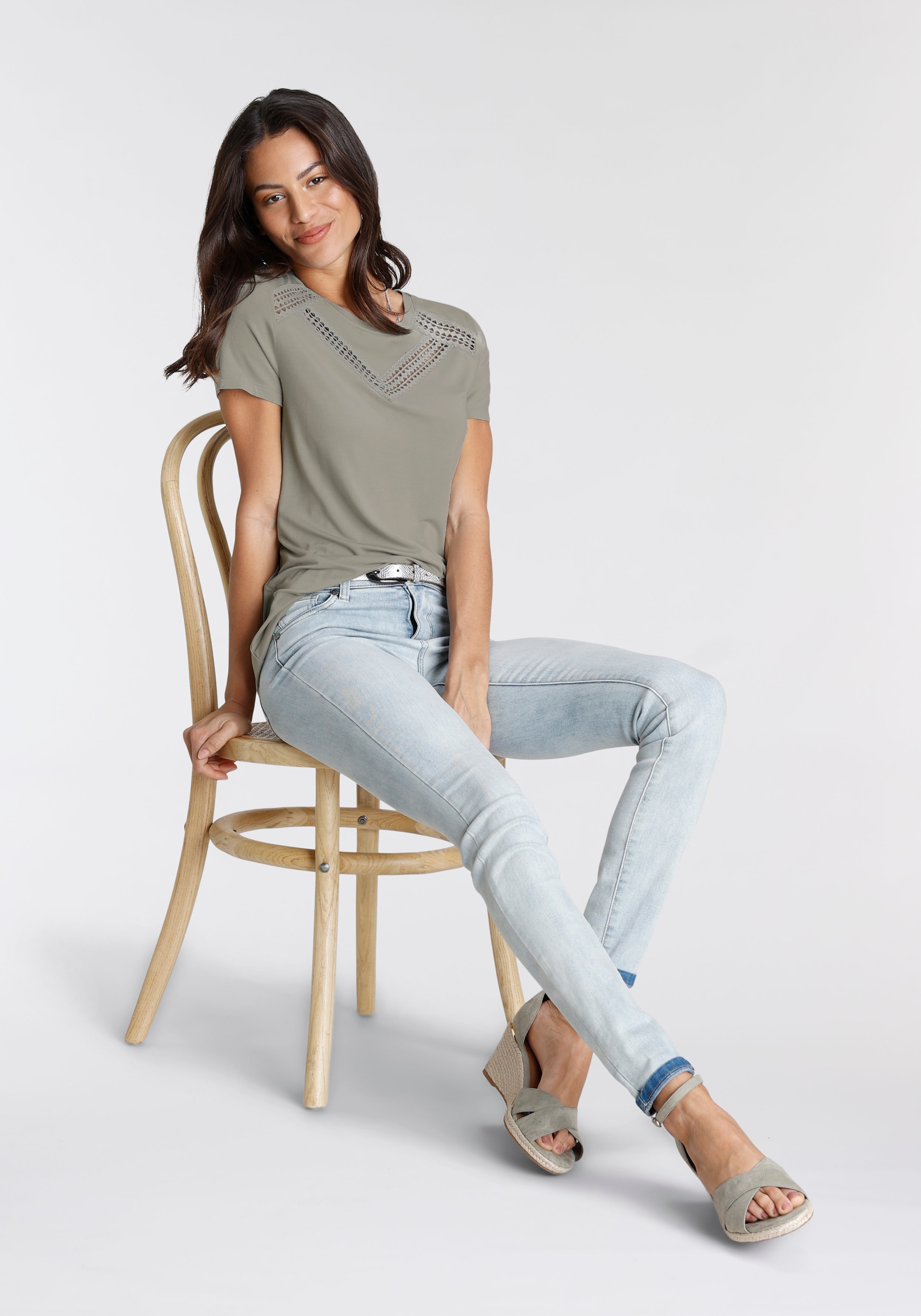 Laura Scott Schweiz online shoppen bei T-Shirt, mit Spitze Jelmoli-Versand