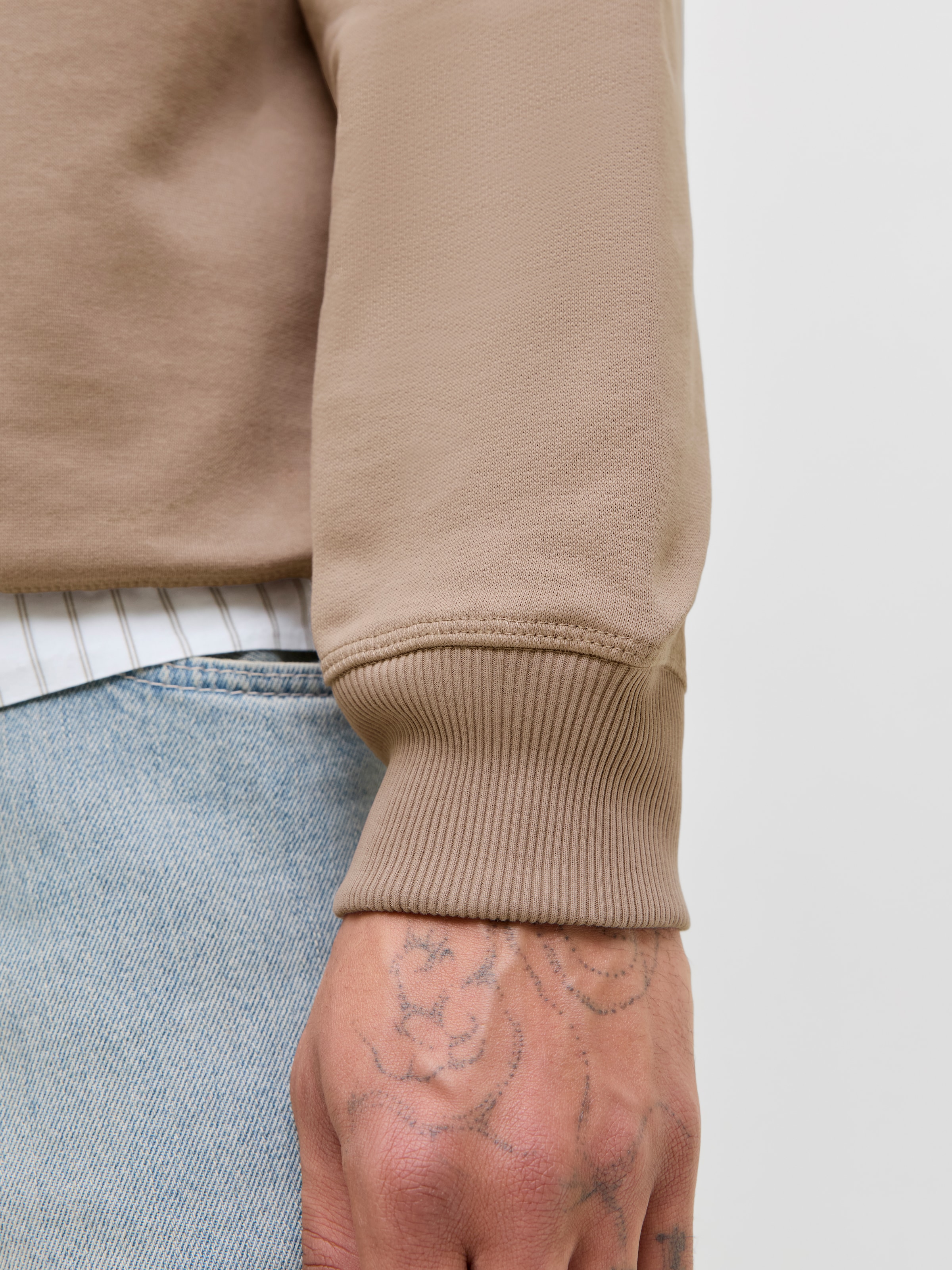 Jack & Jones Sweatshirt »JORNORREBRO EMB SWEAT CREW NOOS«