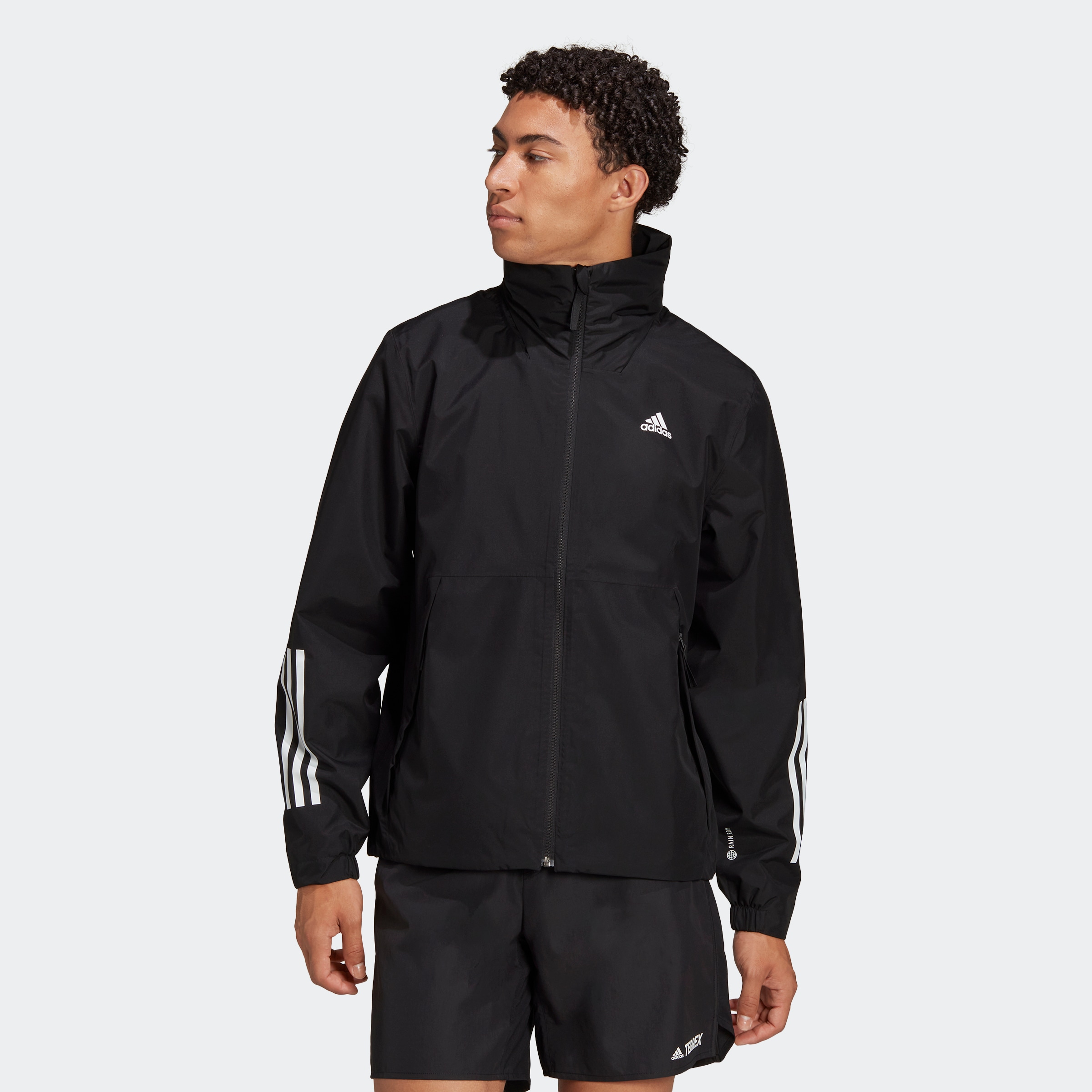 adidas Sportswear Outdoorjacke »BSC 3STREIFEN RAIN.RDY REGENJACKE«, mit  Kapuze online kaufen | Jelmoli-Versand