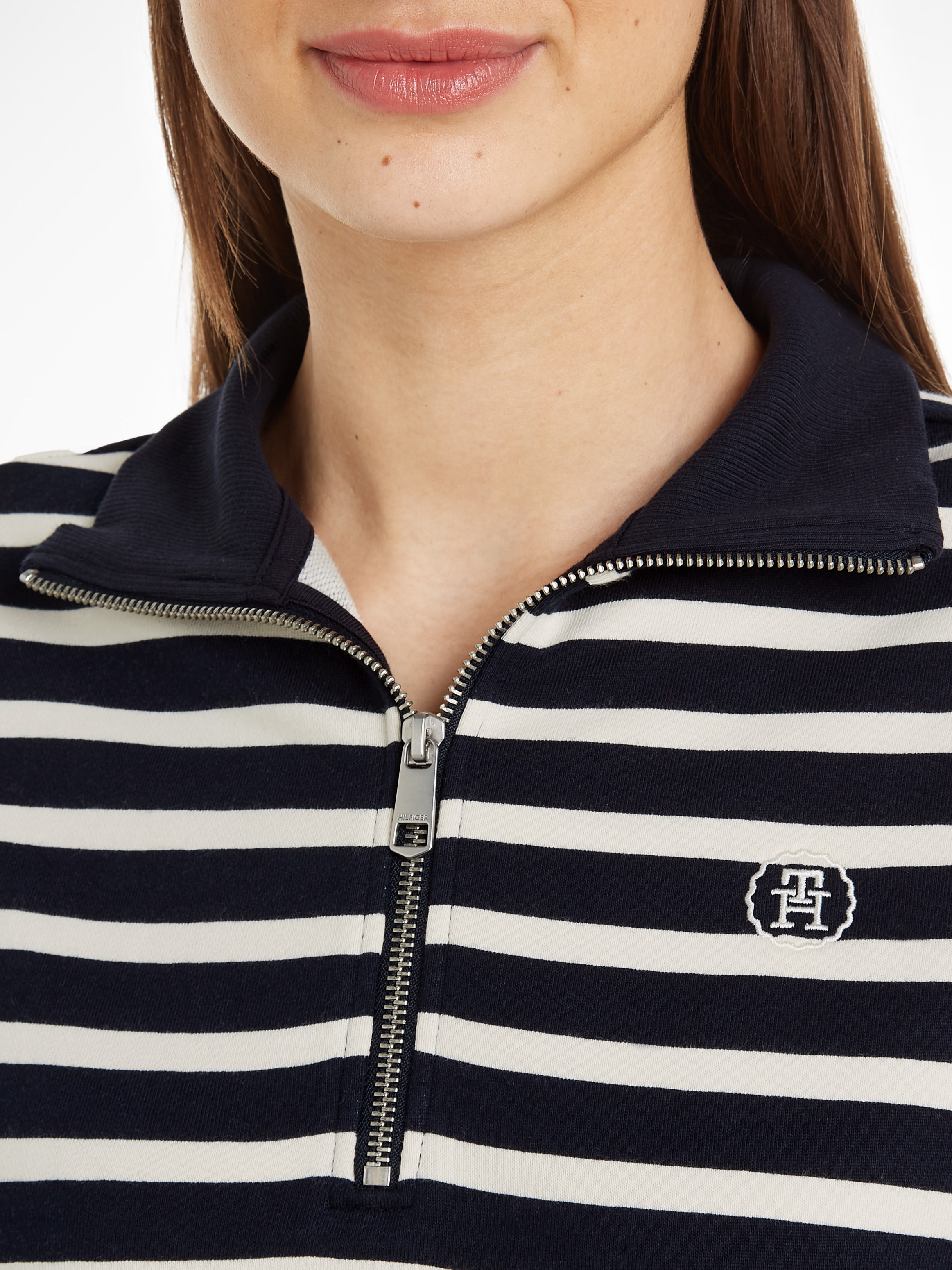 Tommy Hilfiger Sweater »SMD BRETON STRIPE 1/2 ZIP HWK«, Polokragen mit Reissverschlusss, gestreift, Logostickerei