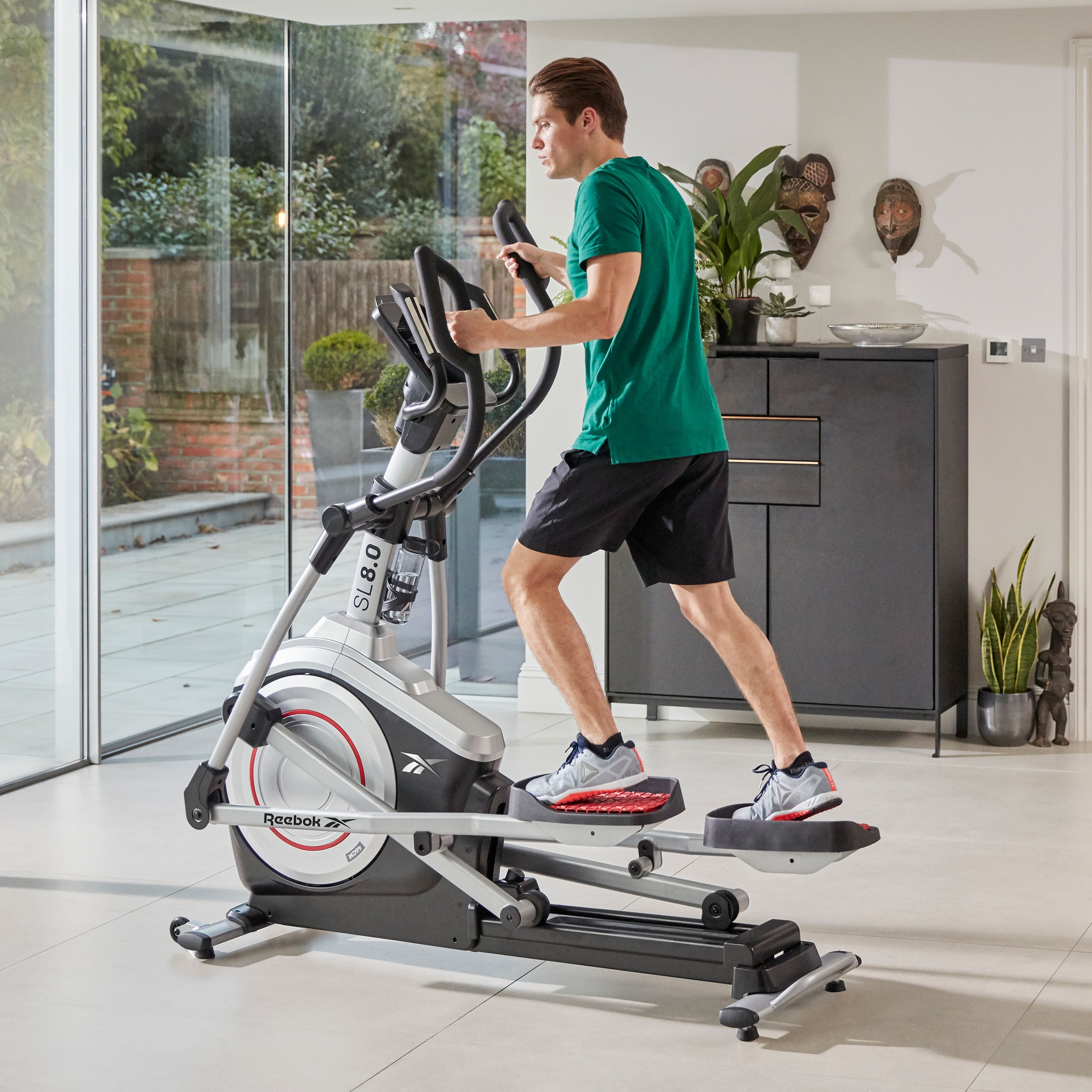 Reebok Ellipsentrainer-Ergometer »SL8.0«, (mit Tablet-Halterung und integr. Pulsempfänger), Schwungmasse ca. 9 kg, 24 Widerstandsstufen