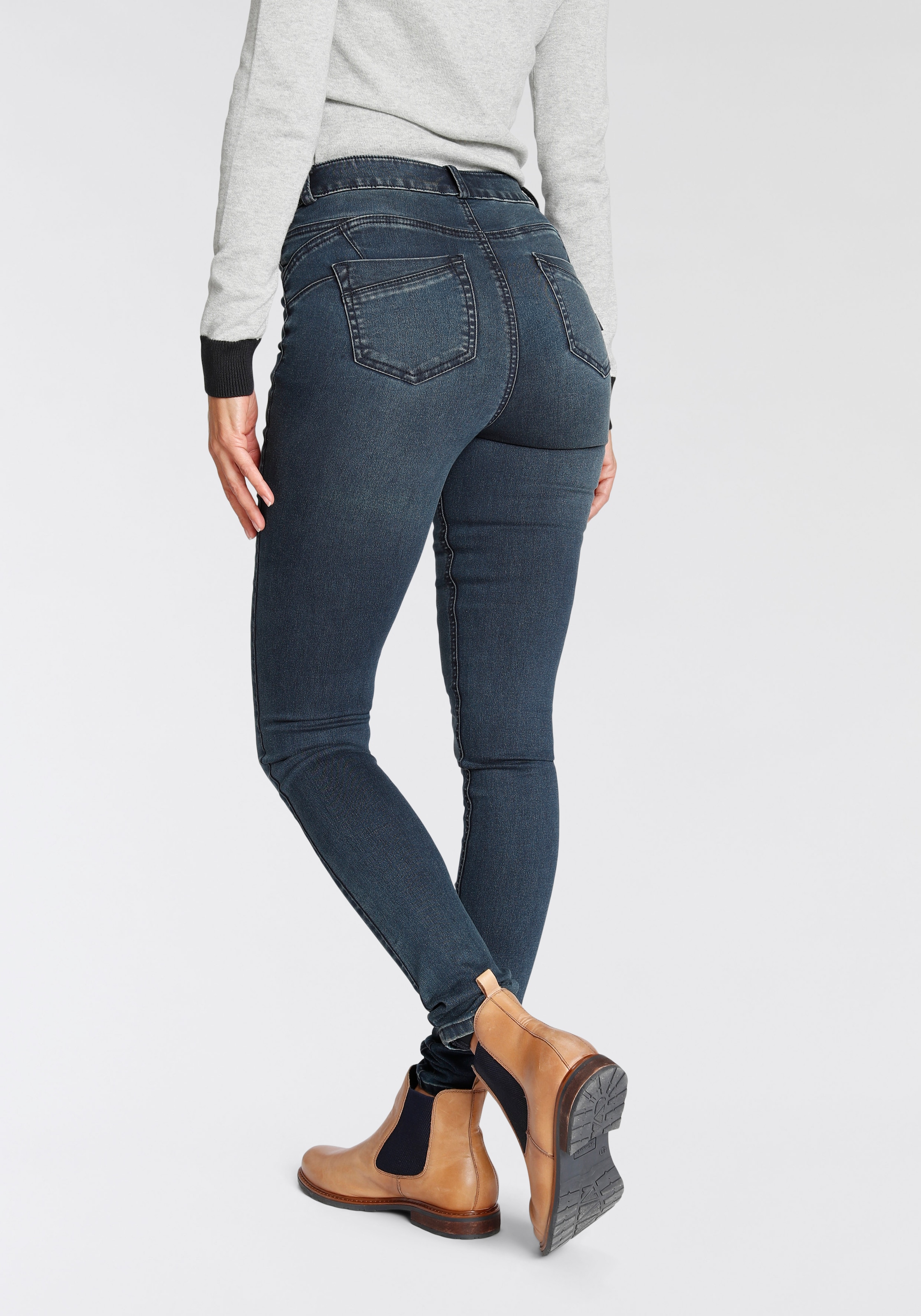 Skinny-fit-Jeans »Ultra Stretch«, skinny-fit, betonte Taille, shaping-Effekt, high Waist