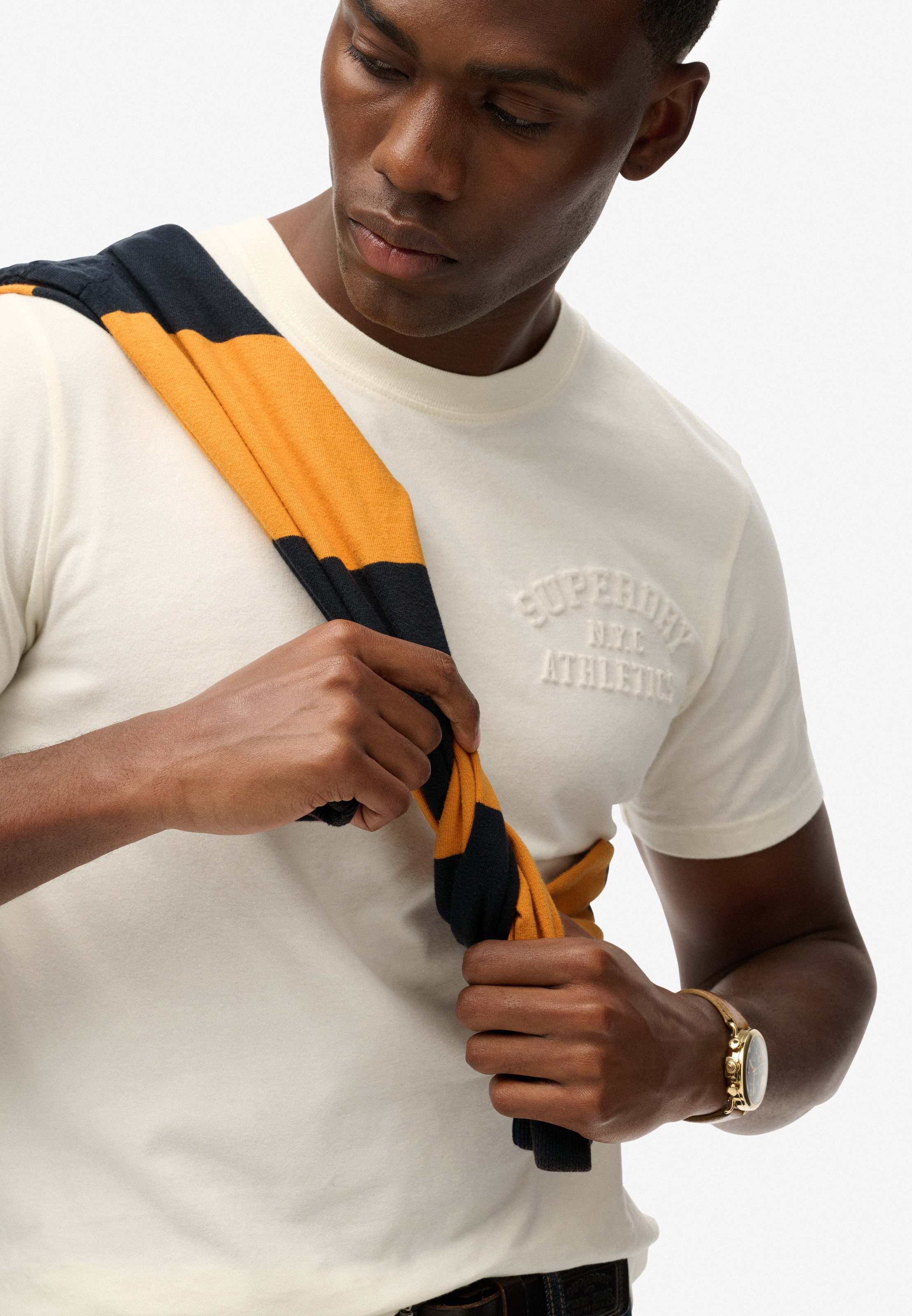 Superdry Rundhalsshirt »ATHLETIC EMBOSS RELAXED TEE«
