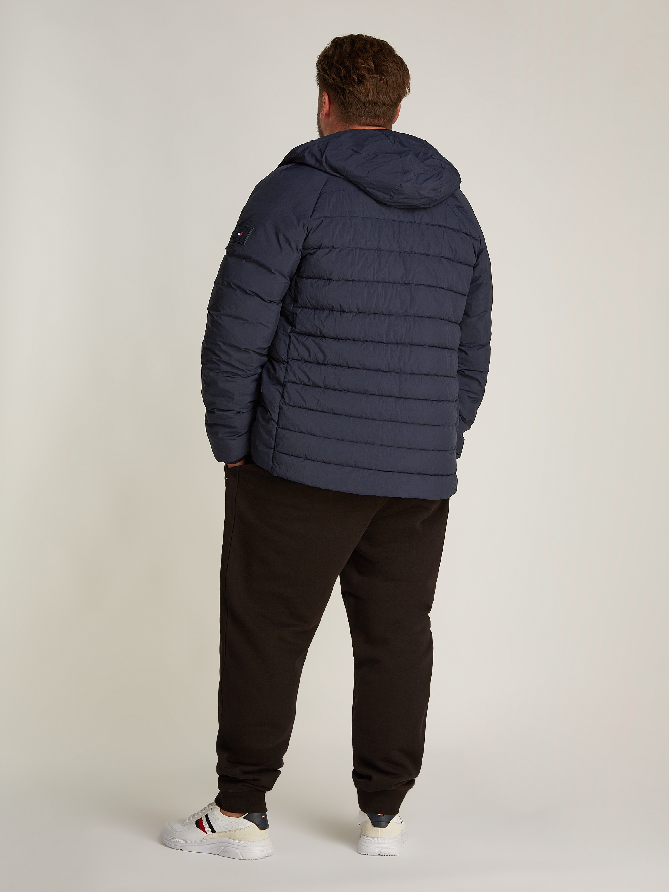 Tommy Hilfiger Big & Tall Steppjacke »BT-MIX QUILT HOODED JACKET-B«, mit Kapuze, in Grossen Grössen, Logostickerei