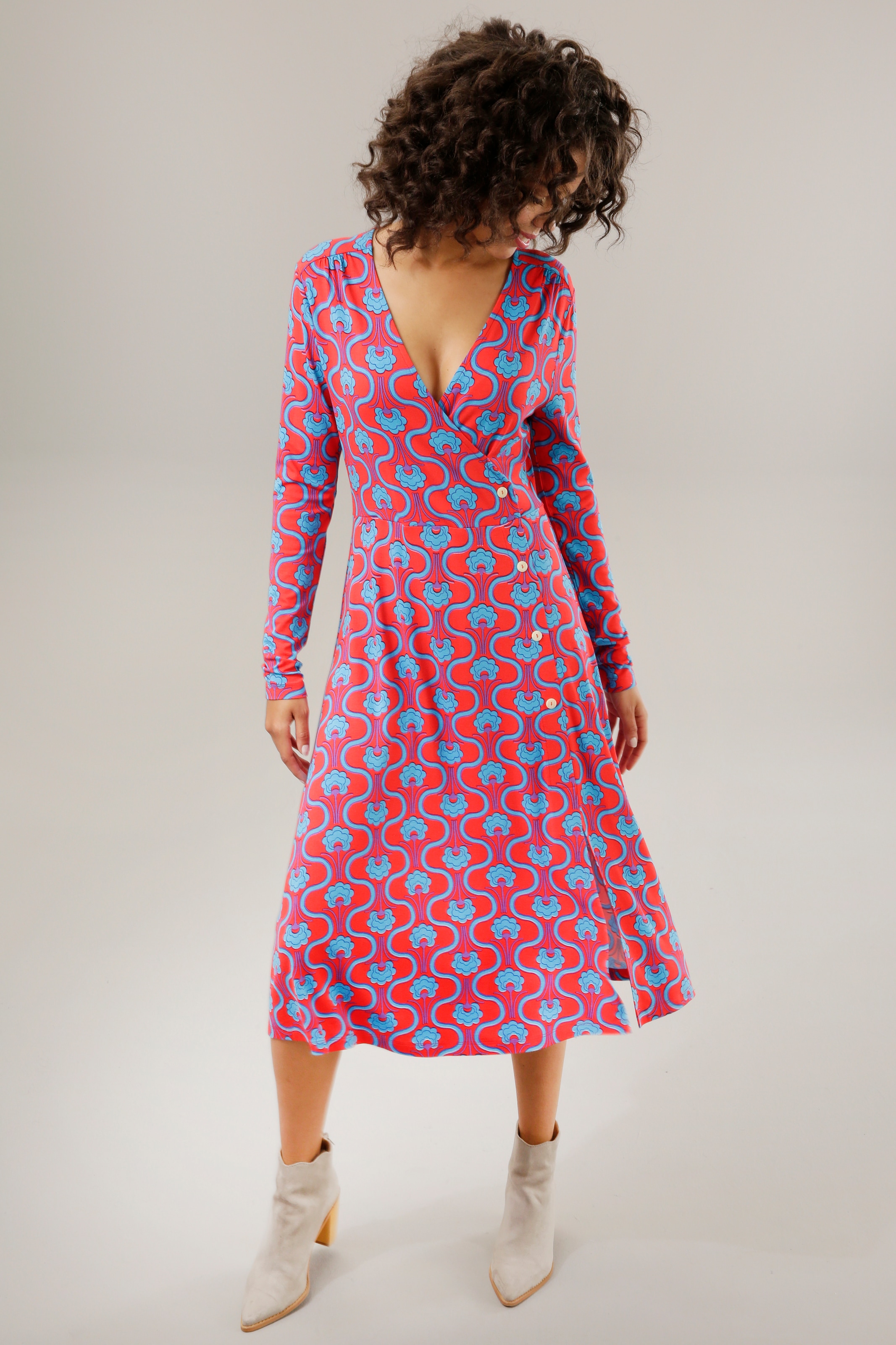 bedruckt CASUAL Retromuster Jerseykleid, trendigem online | Jelmoli-Versand mit Aniston bestellen