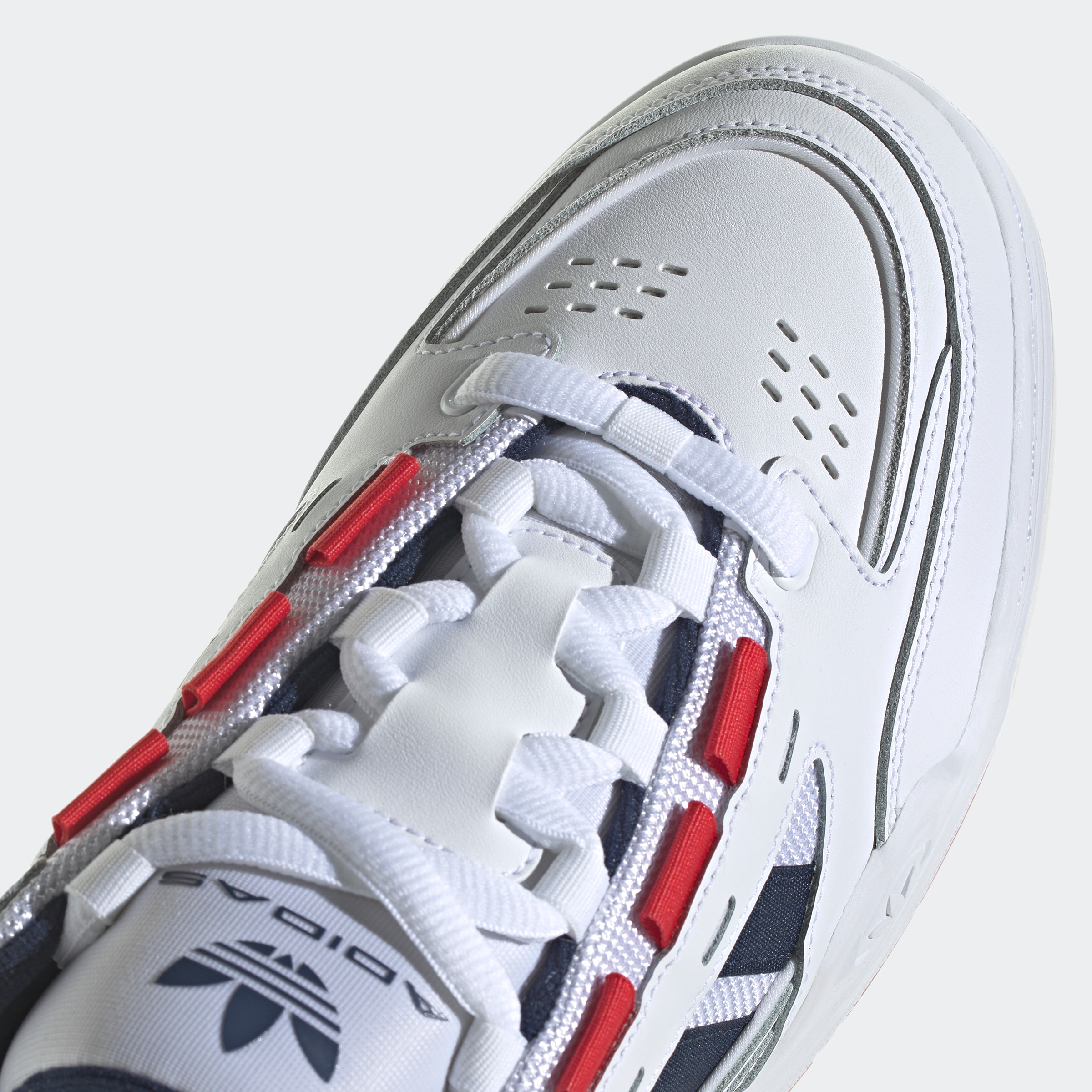 adidas Originals | Jelmoli-Versand Sneaker shoppen »ADI2000« online