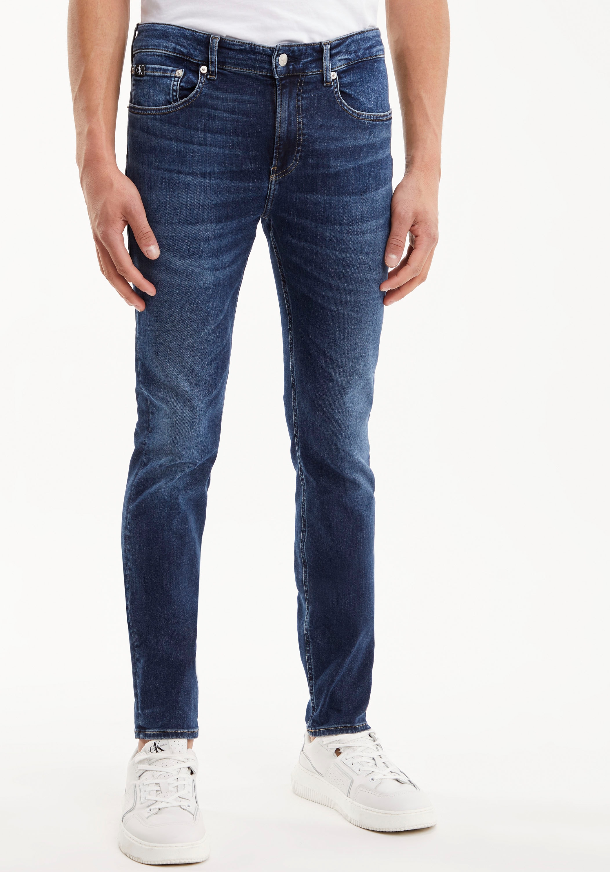 Skinny-fit-Jeans Calvin mit shoppen online Klein Calvin »SKINNY«, Klein Leder-Badge Jeans Jelmoli-Versand |