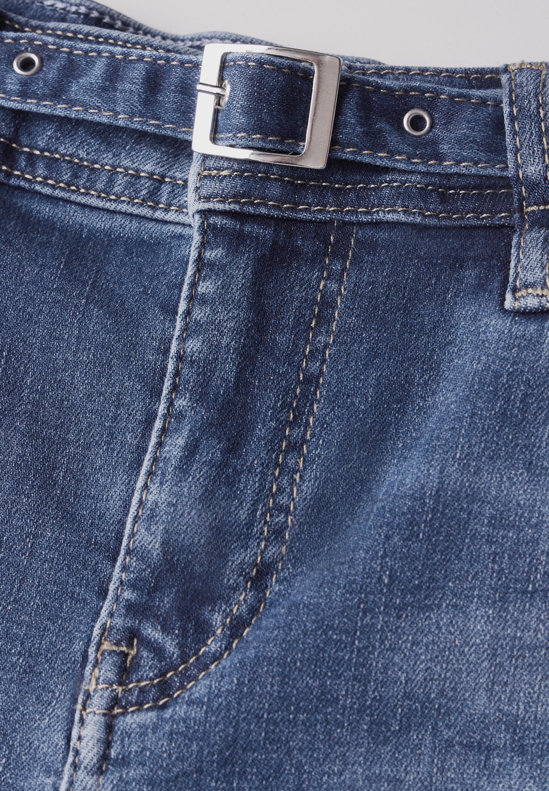 STREET ONE Weite Jeans, mit Gürtel