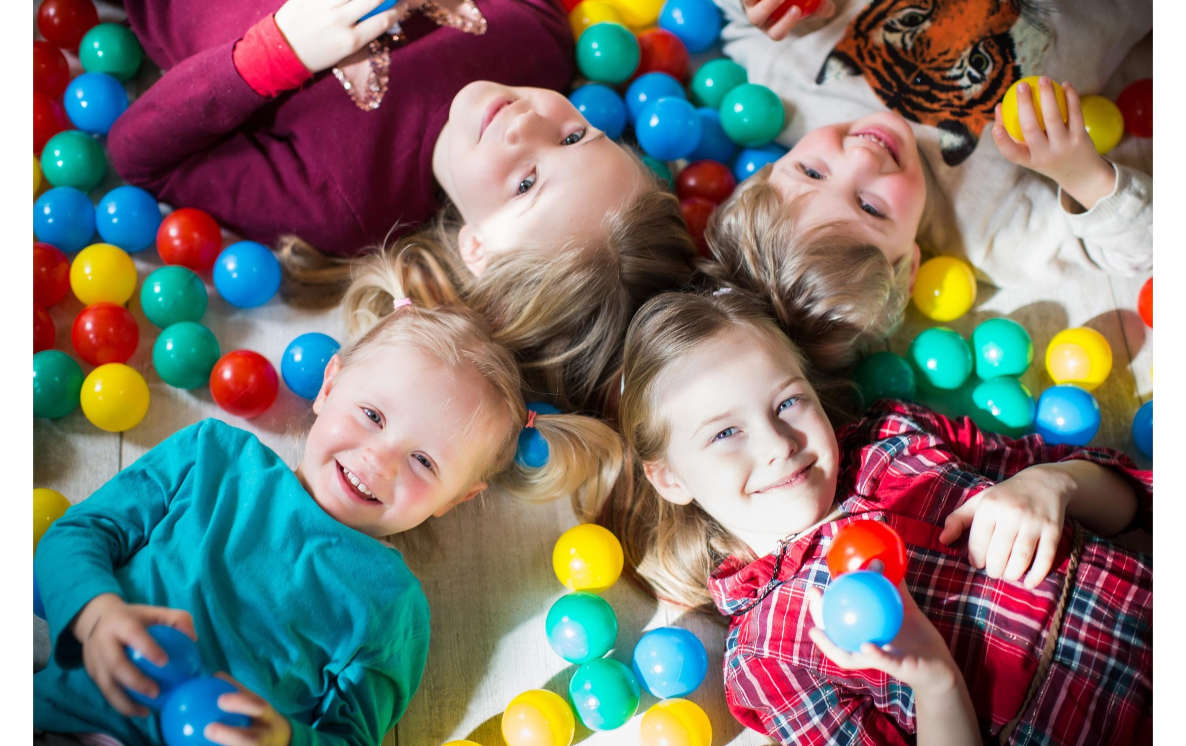 Knorrtoys® Bällebad »cm - 100 balls/colorful«