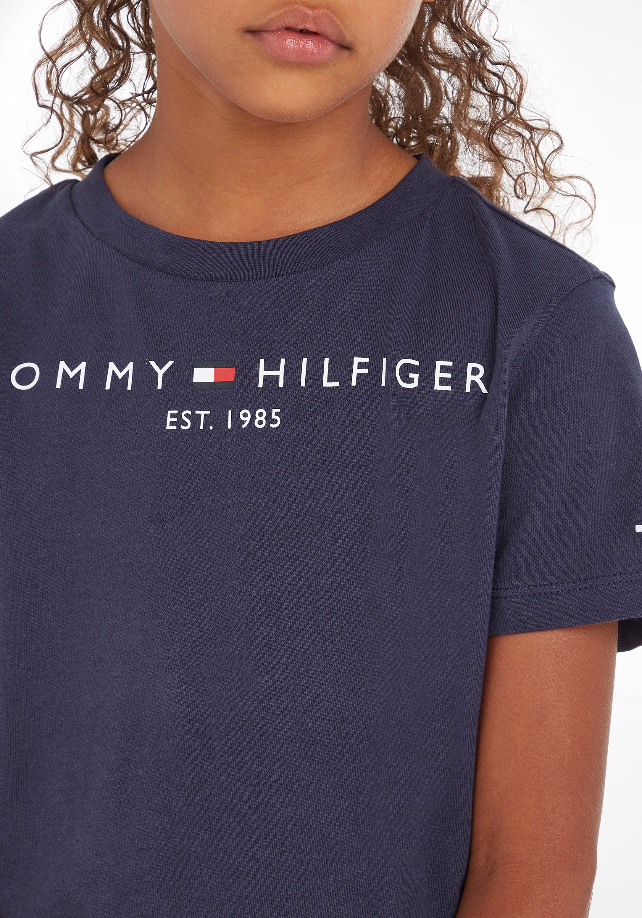 Tommy Hilfiger T-Shirt »ESSENTIAL TEE«, Kinder Kids Junior MiniMe,für Jungen und Mädchen